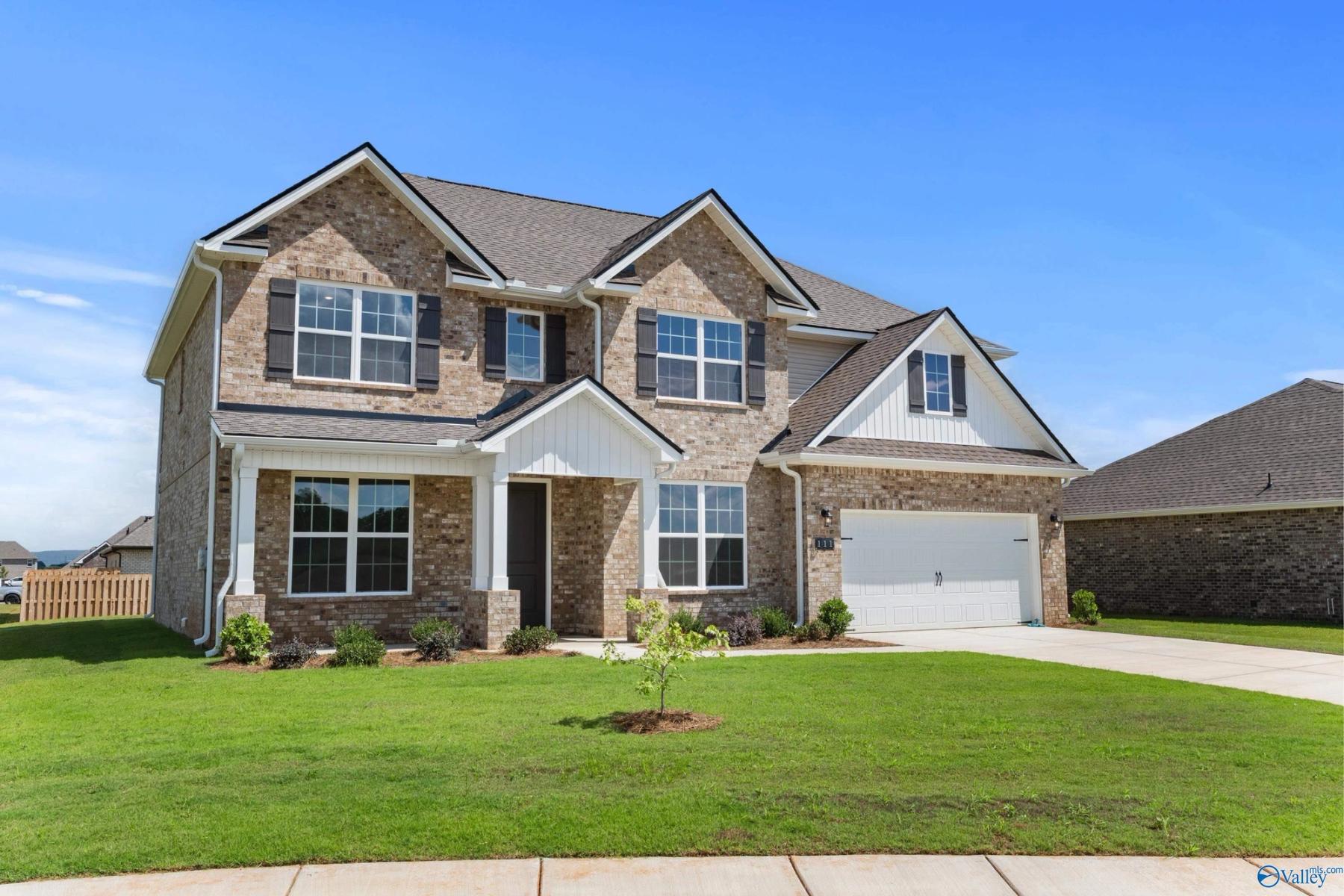 Image 1 of Davidson Homes' New Home at 111 Lucy Lynn Boulevard
