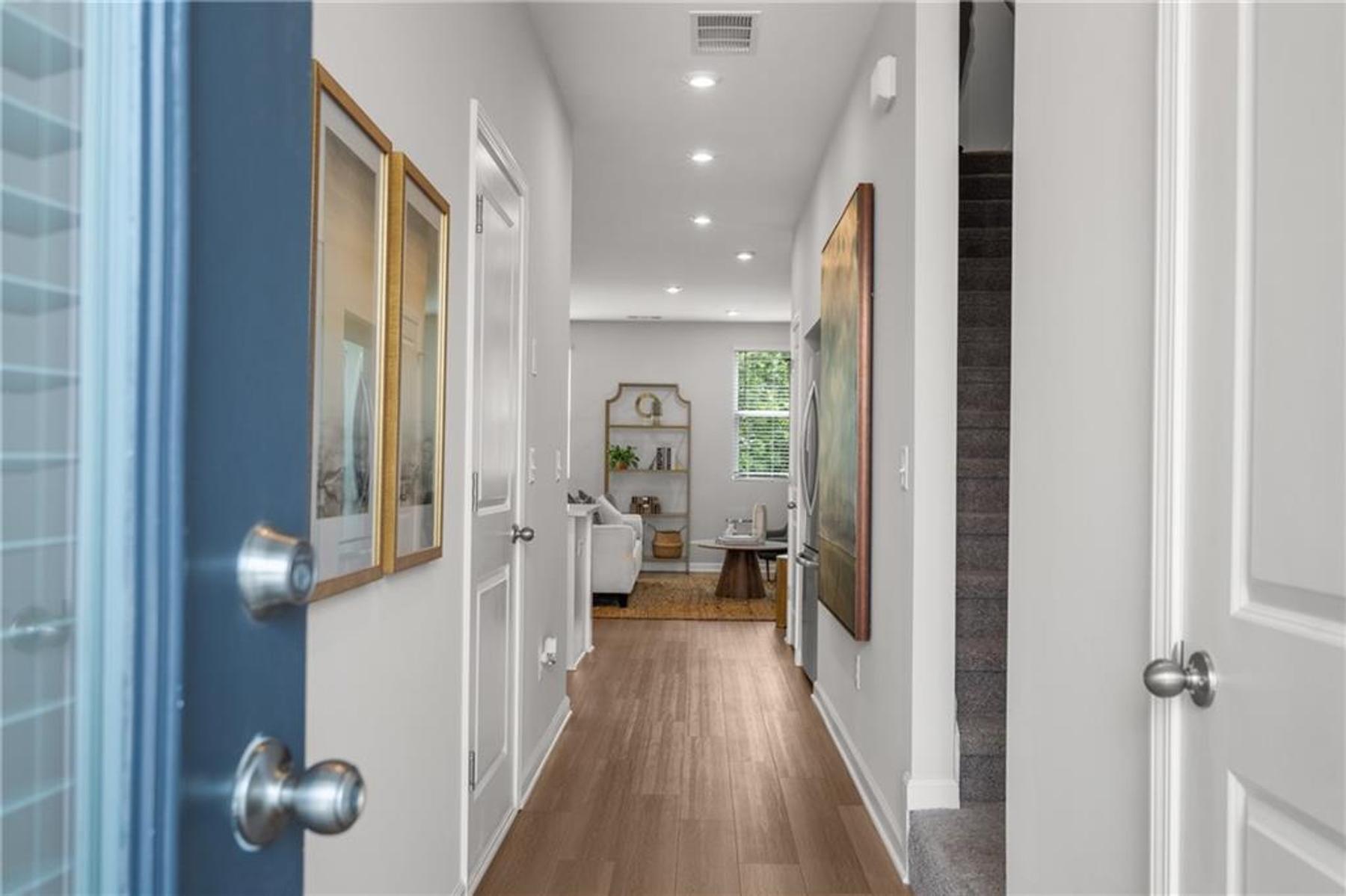 Image 6 of Davidson Homes' New Home at 512 Crown Drive