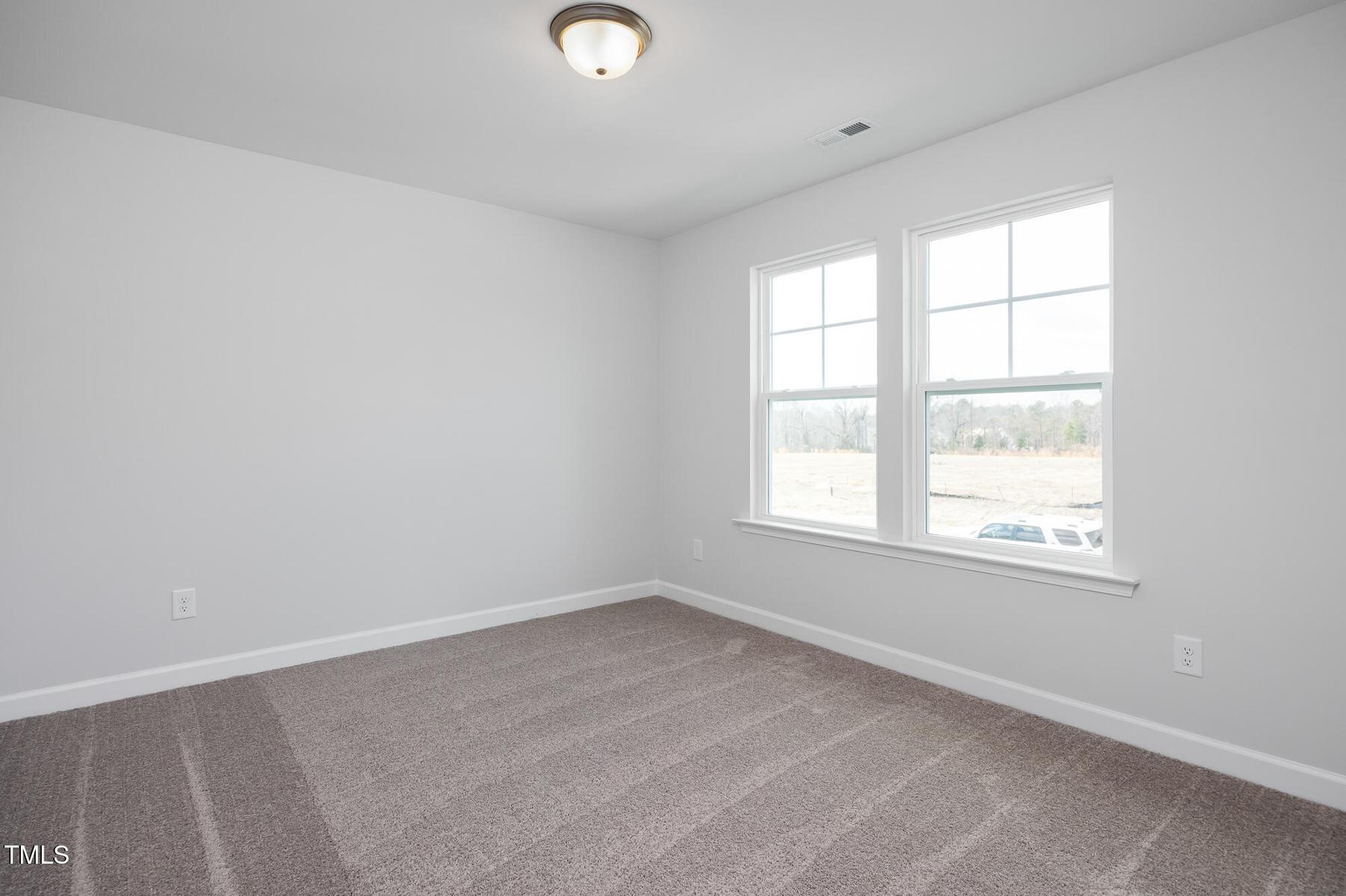 Image 16 of Davidson Homes' New Home at 456 Golden Dragonfly Street