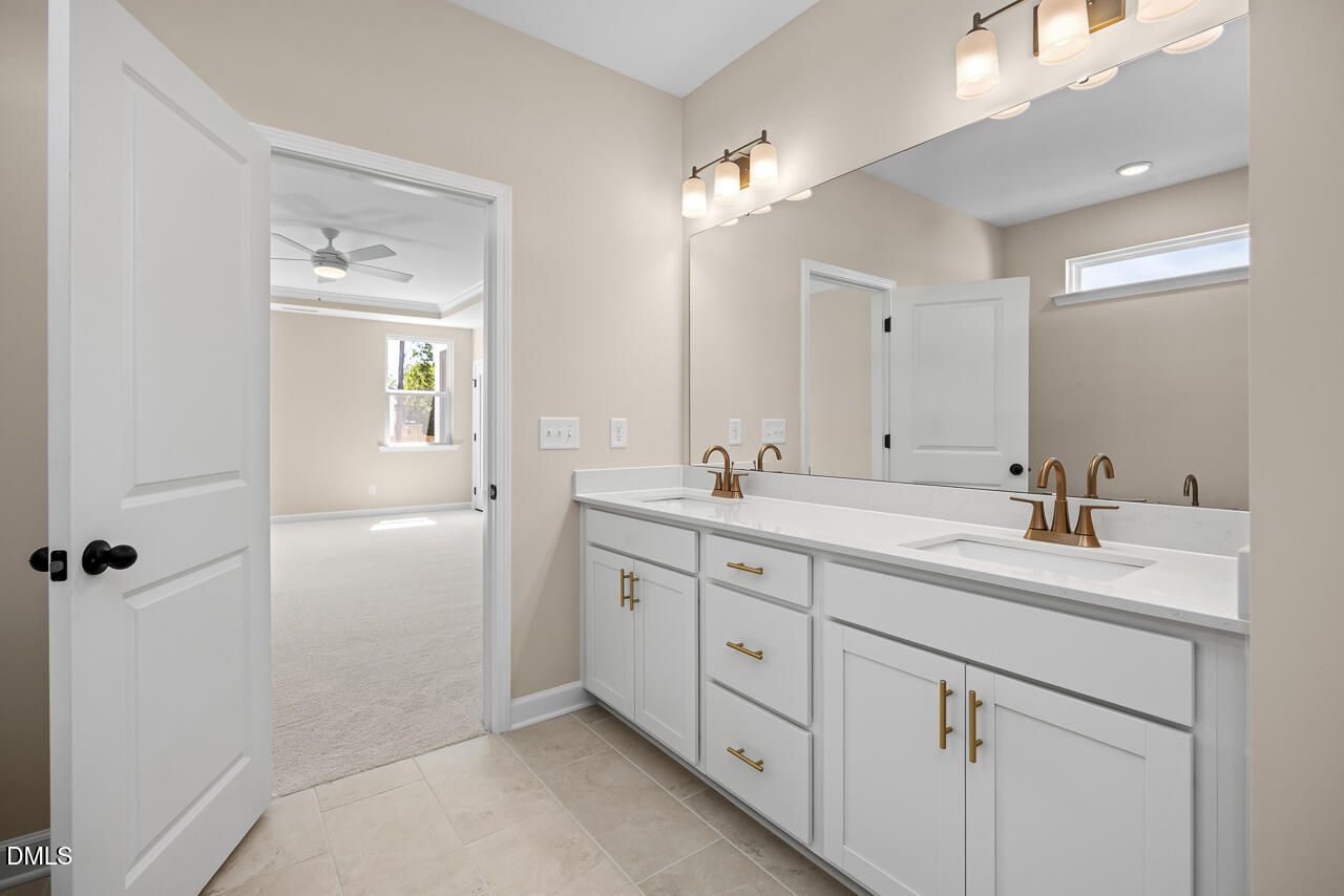 Image 19 of Davidson Homes' New Home at 111 Crop Road