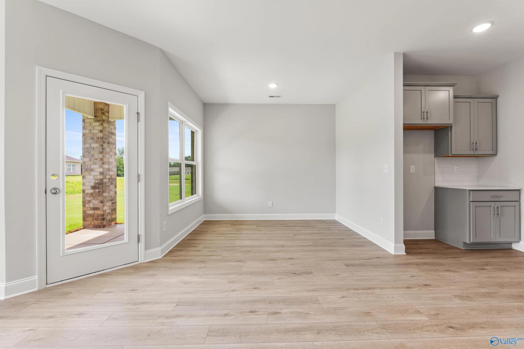 Image 14 of Davidson Homes' New Home at 171 River Pointe Drive