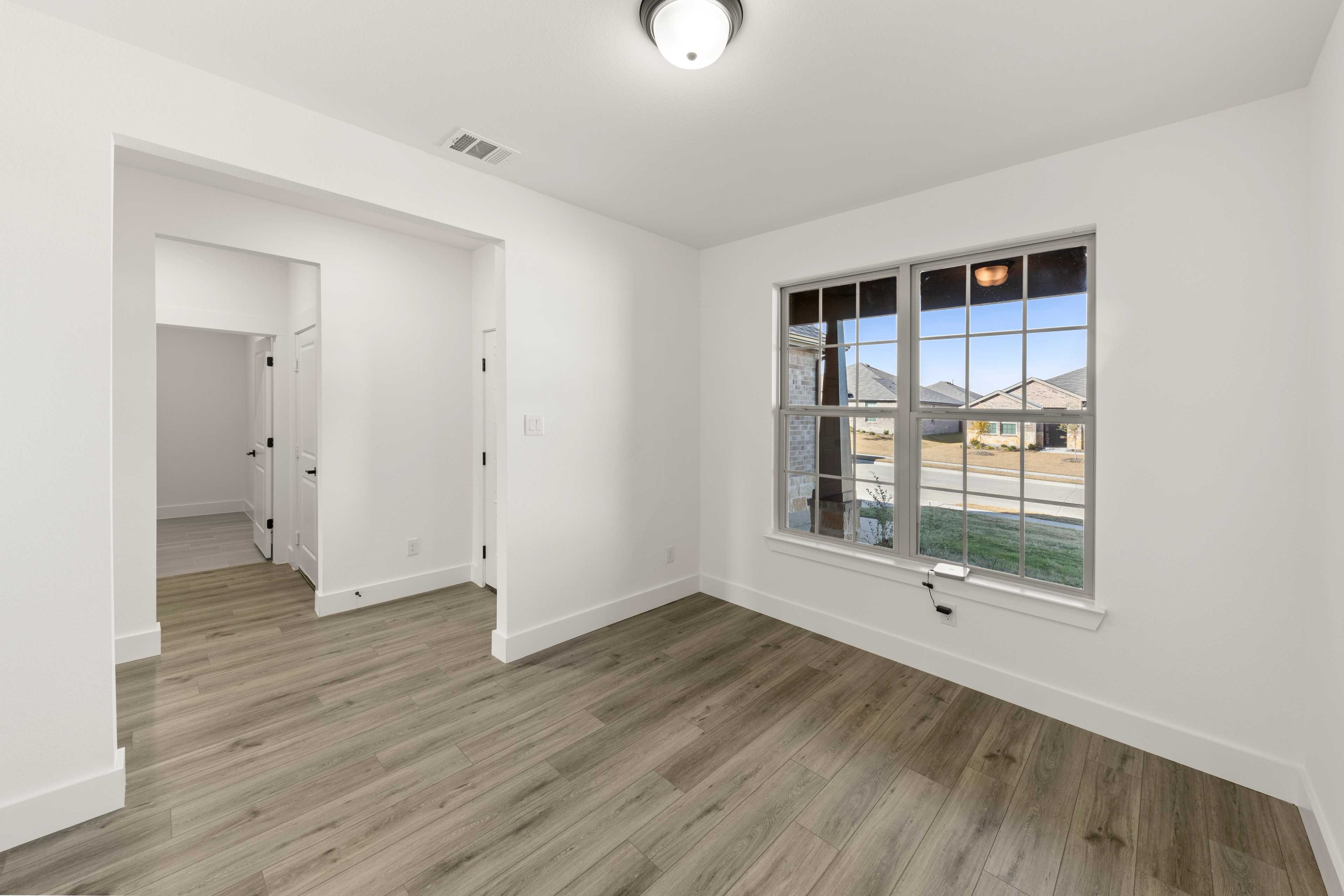 Image 5 of Davidson Homes' New Home at 219 Saddletree Drive