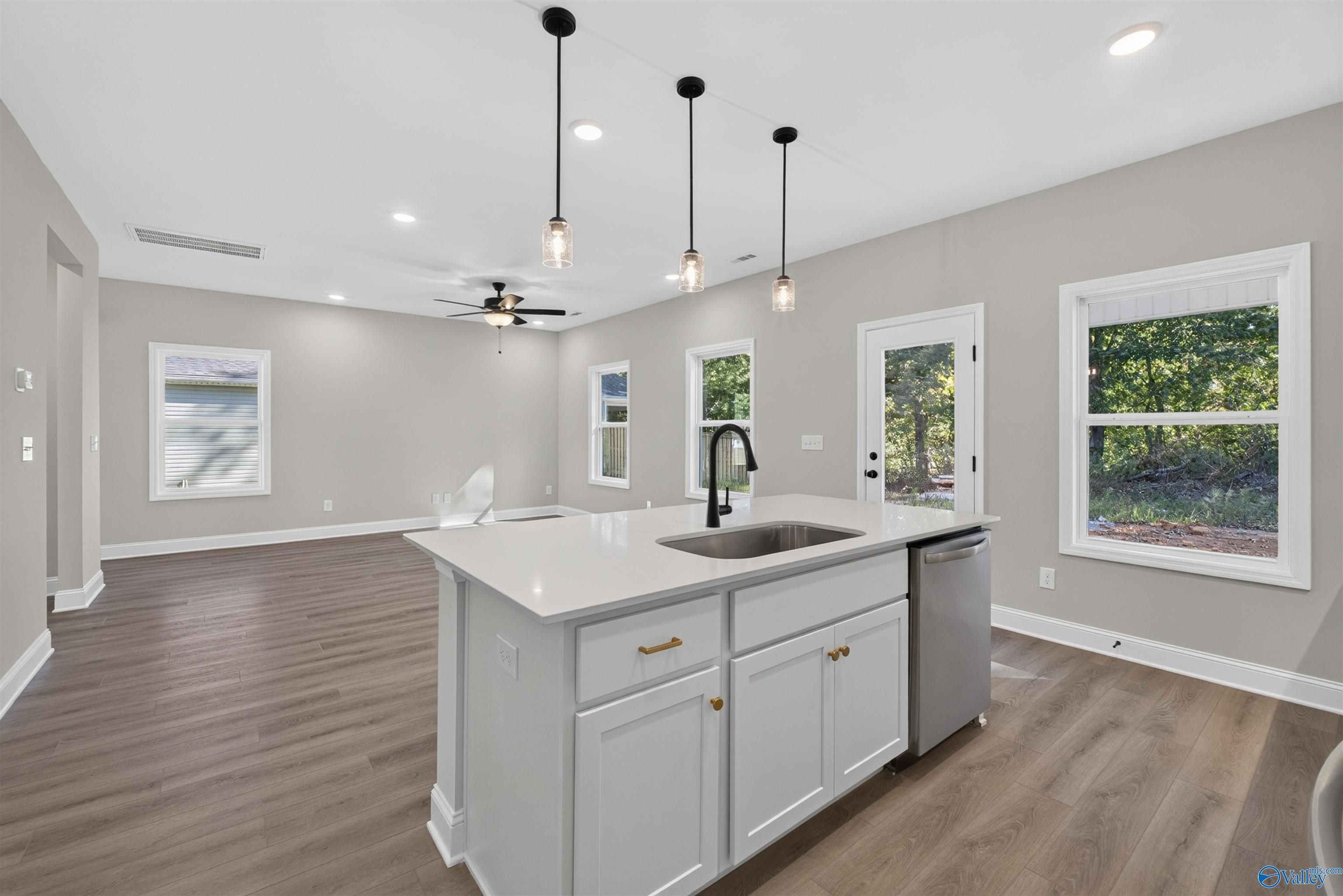 Image 9 of Davidson Homes' New Home at 38 Aurora Circle