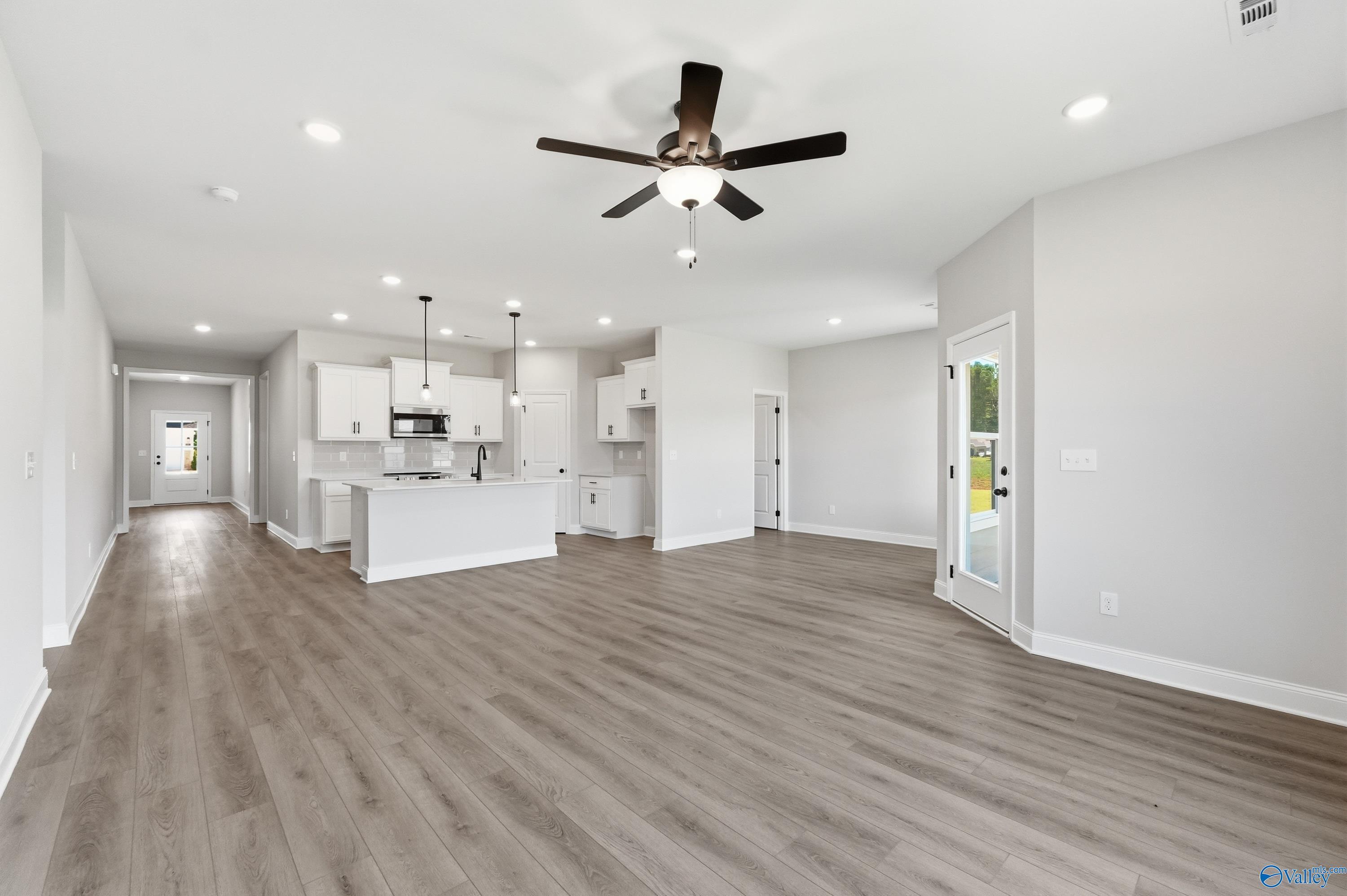 Image 9 of Davidson Homes' New Home at 114 Plum Tree Lane