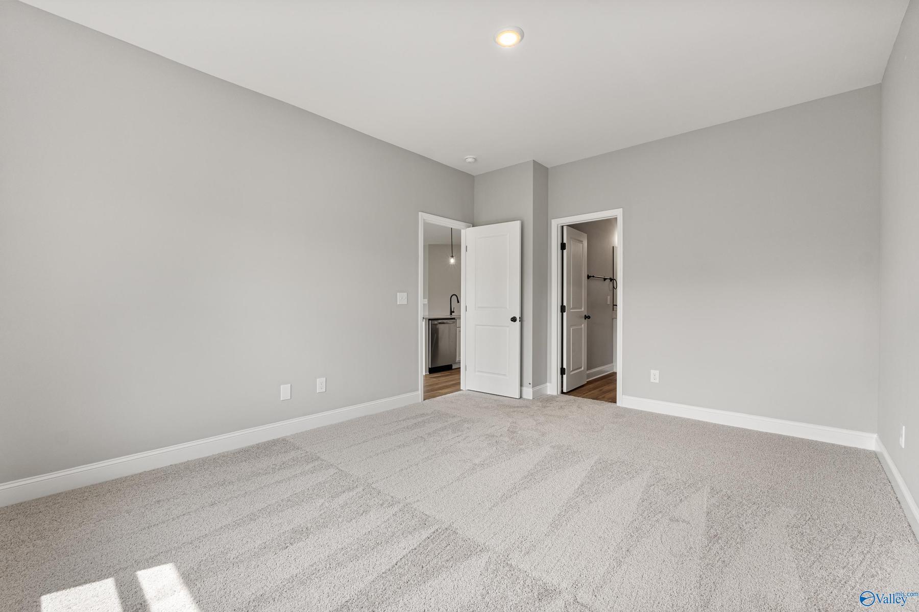 Image 15 of Davidson Homes' New Home at 169 River Pointe Drive