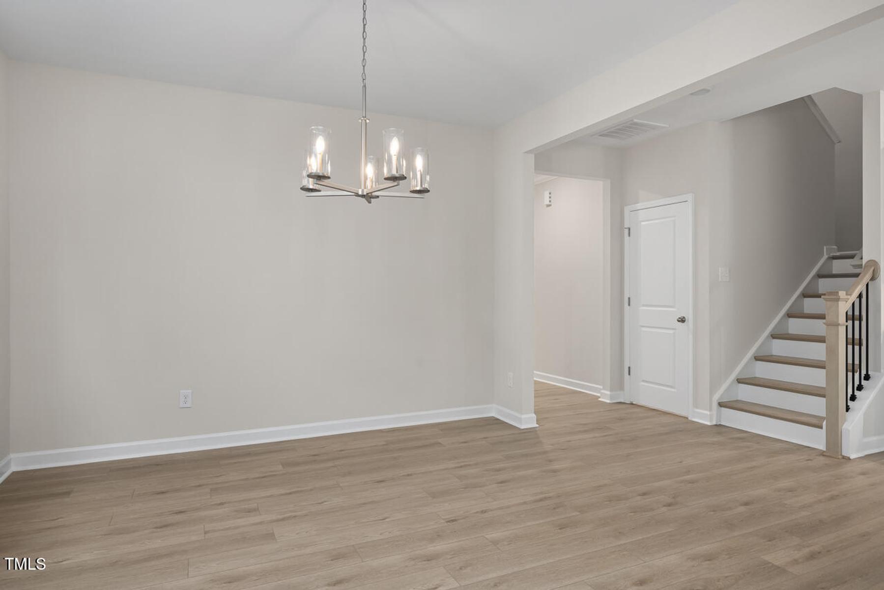 Image 11 of Davidson Homes' New Home at 452 Golden Dragonfly Street