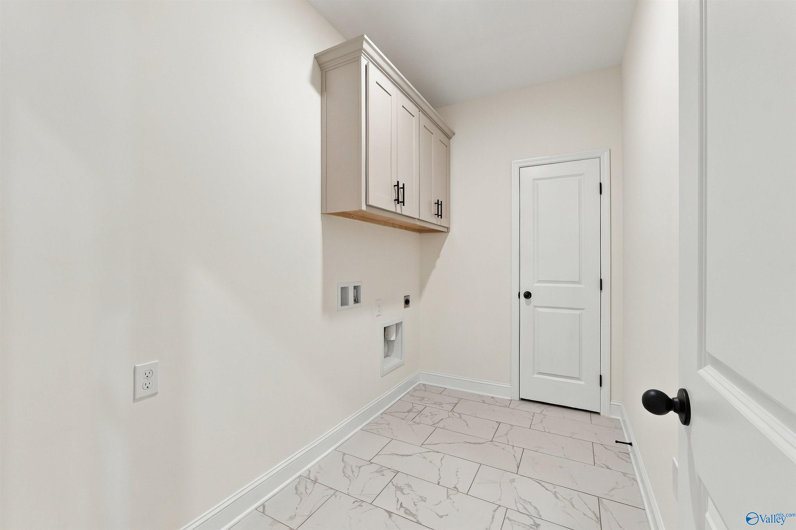 Image 5 of Davidson Homes' New Home at 208 Applewood Court
