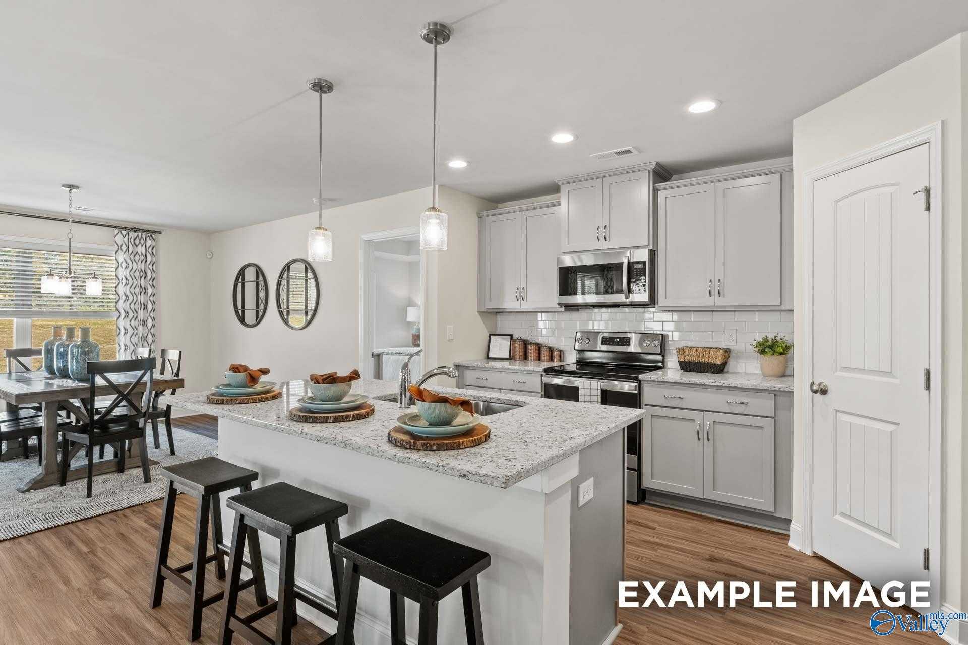 Image 9 of Davidson Homes' New Home at 101 River Pointe Drive