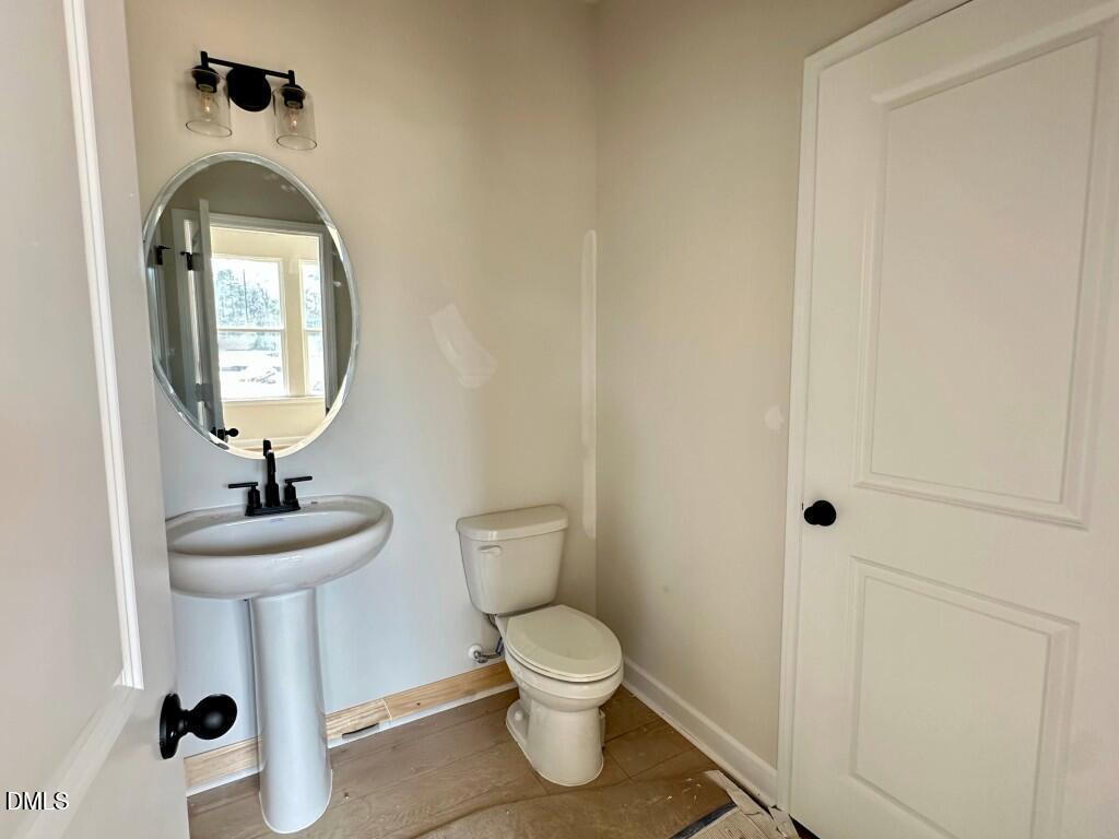 Image 5 of Davidson Homes' New Home at 608 Thatch Lane