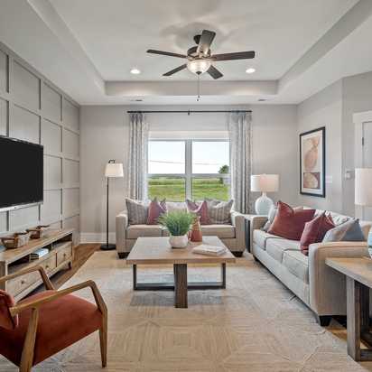 Beautiful Heritage Lakes Open Floor Plan