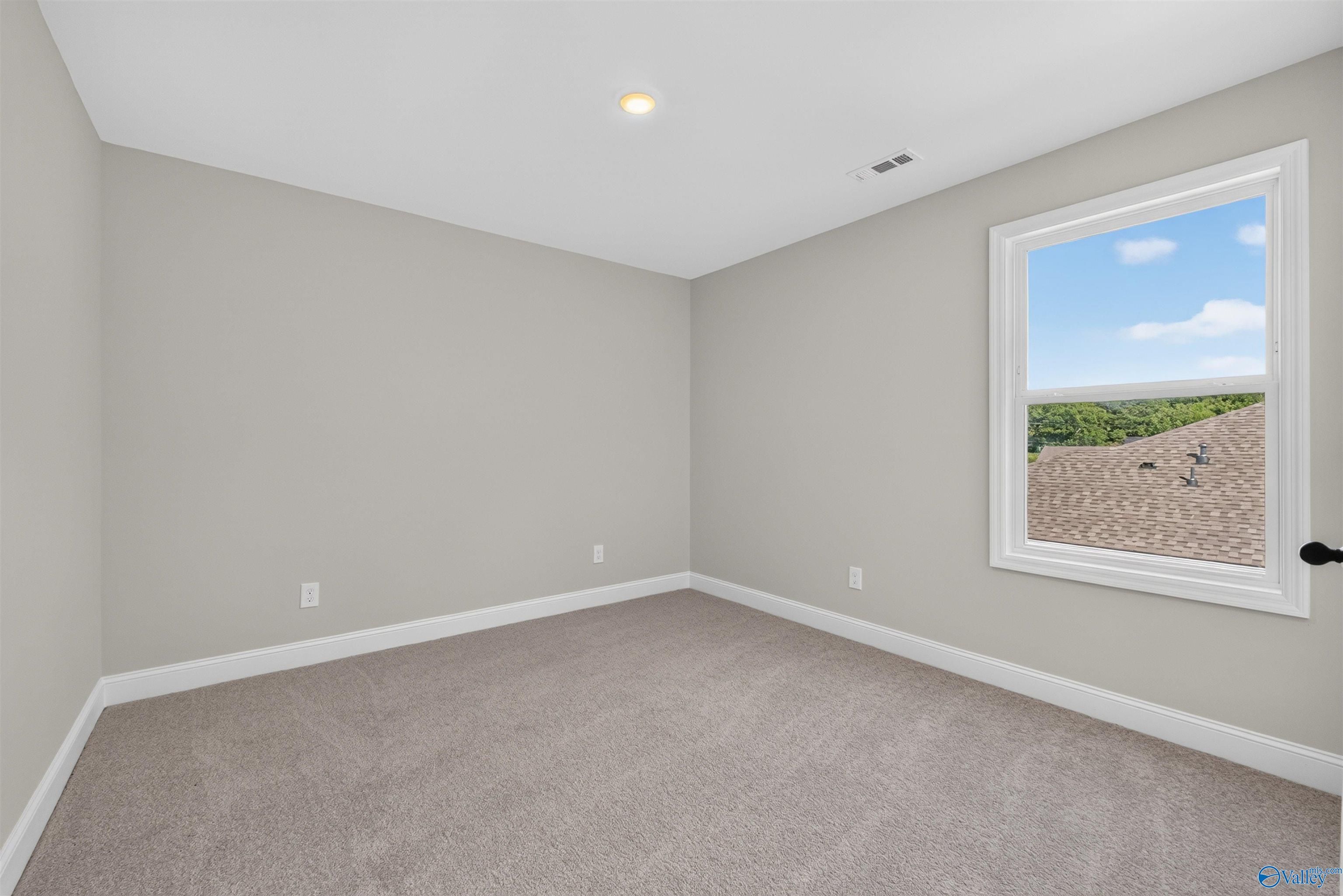 Image 16 of Davidson Homes' New Home at 38 Aurora Circle