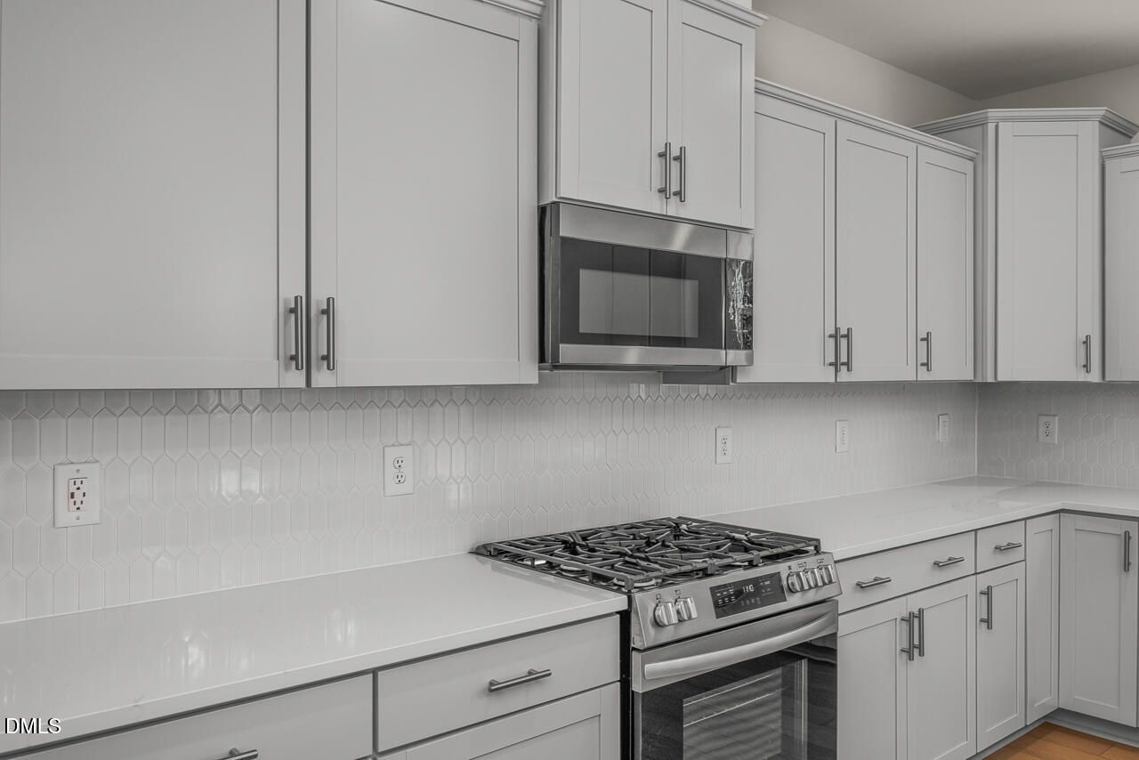 Image 2 of Davidson Homes' New Home at 559 Whinfield Place
