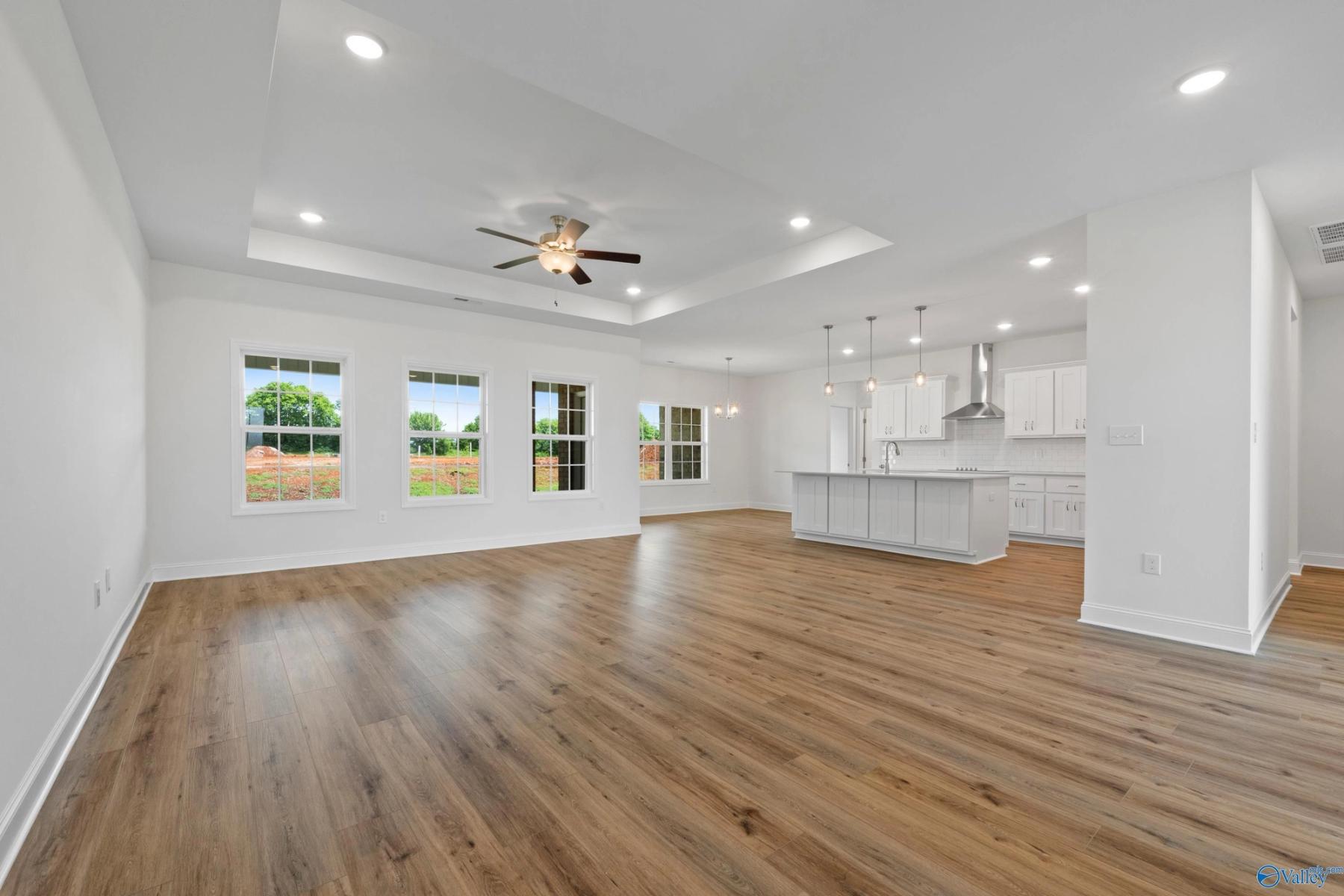Image 3 of Davidson Homes' New Home at 213 Kendall Farms Boulevard