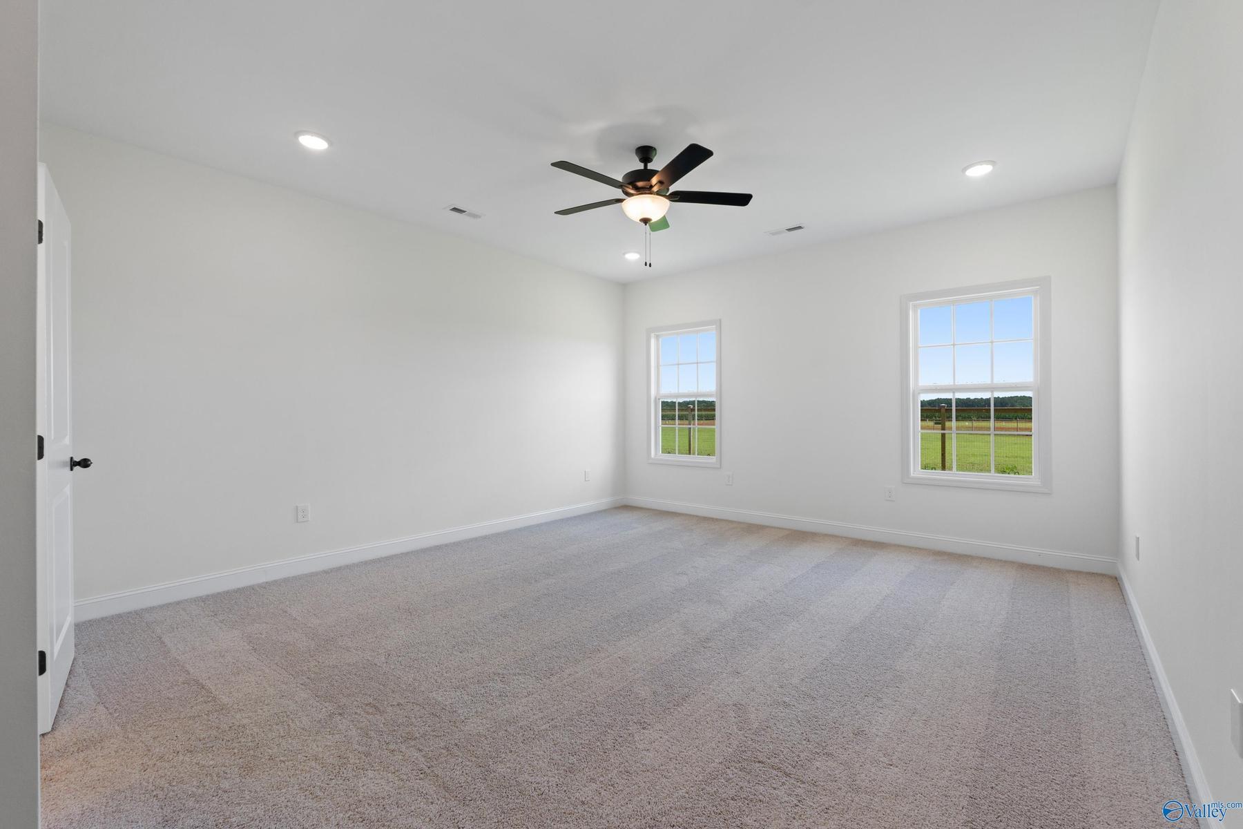 Image 14 of Davidson Homes' New Home at 206 Kendall Farms Boulevard