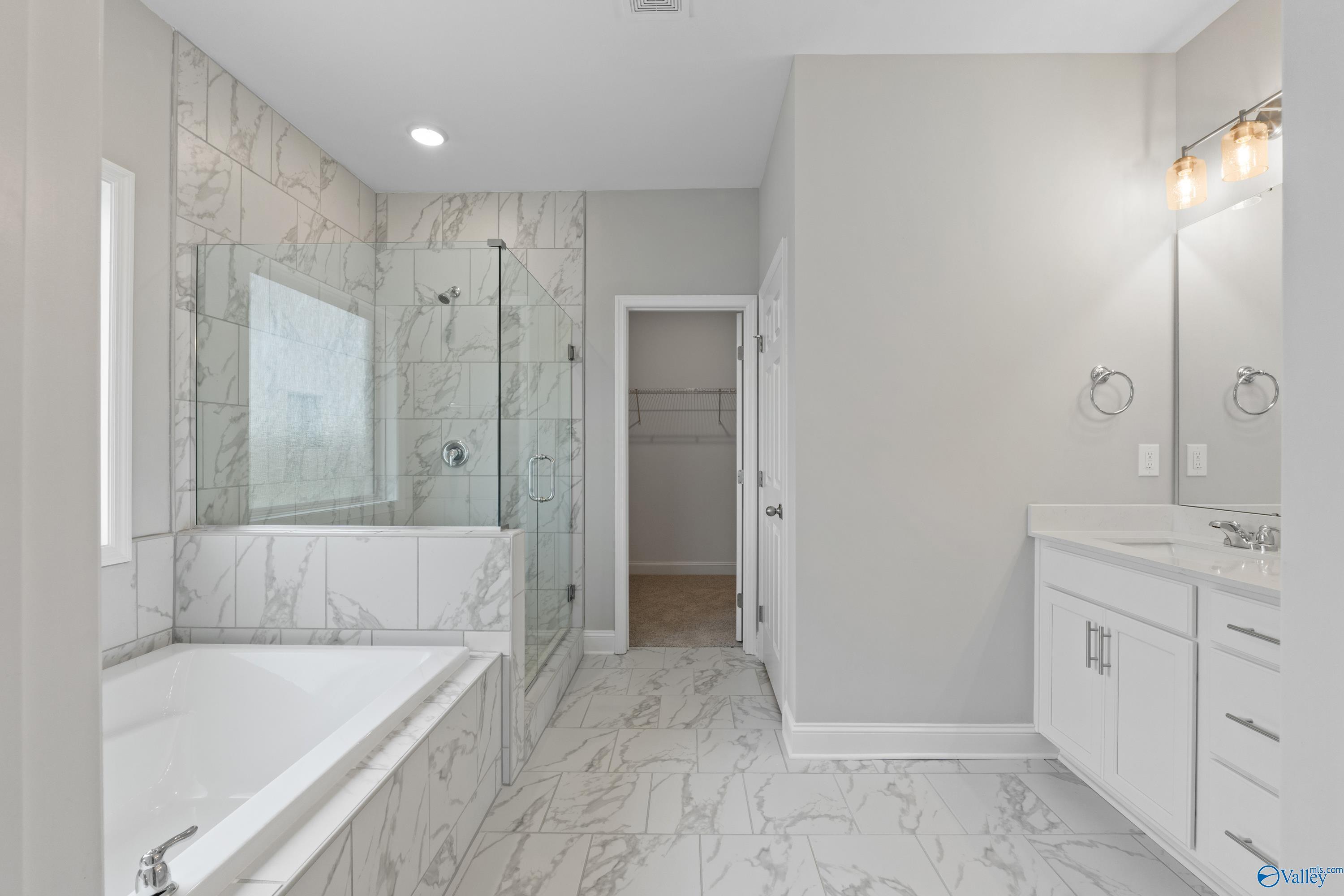 Image 5 of Davidson Homes' New Home at 29648 Limestone Creek Way