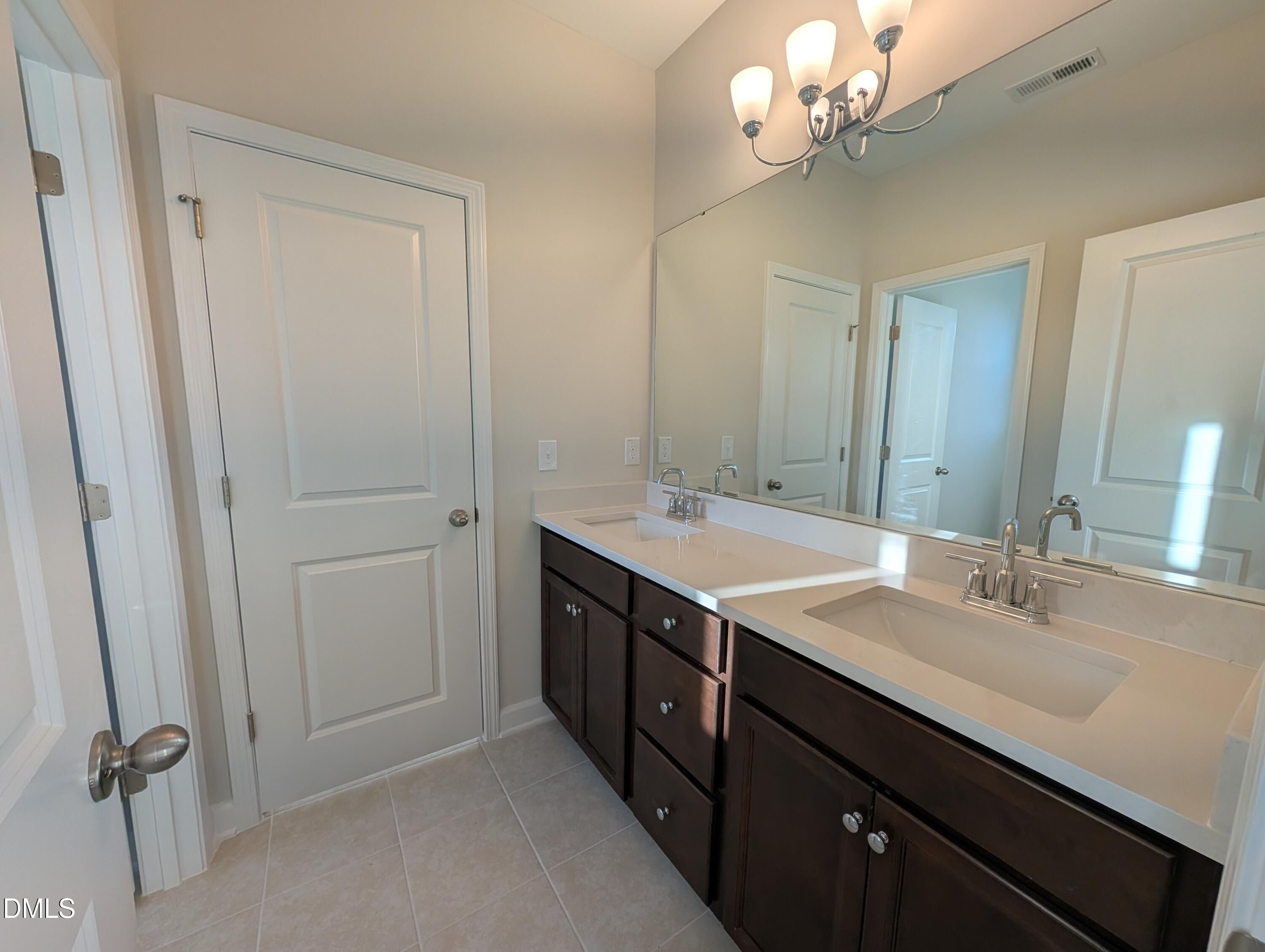 Image 18 of Davidson Homes' New Home at 817 Diana Victoria Court