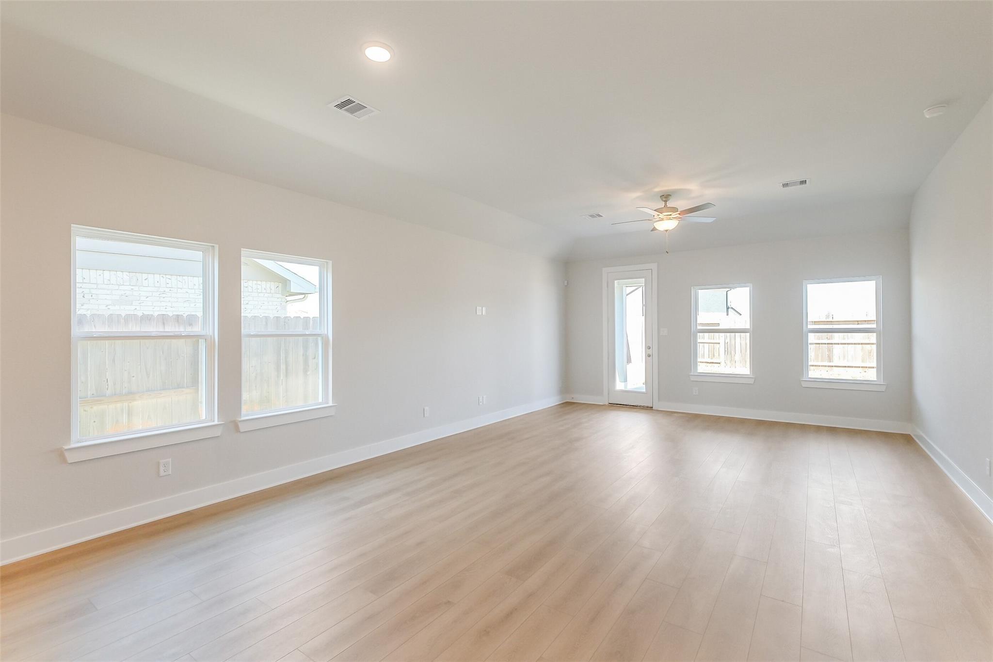 Image 18 of Davidson Homes' New Home at 2537 Allegretto Sea Drive