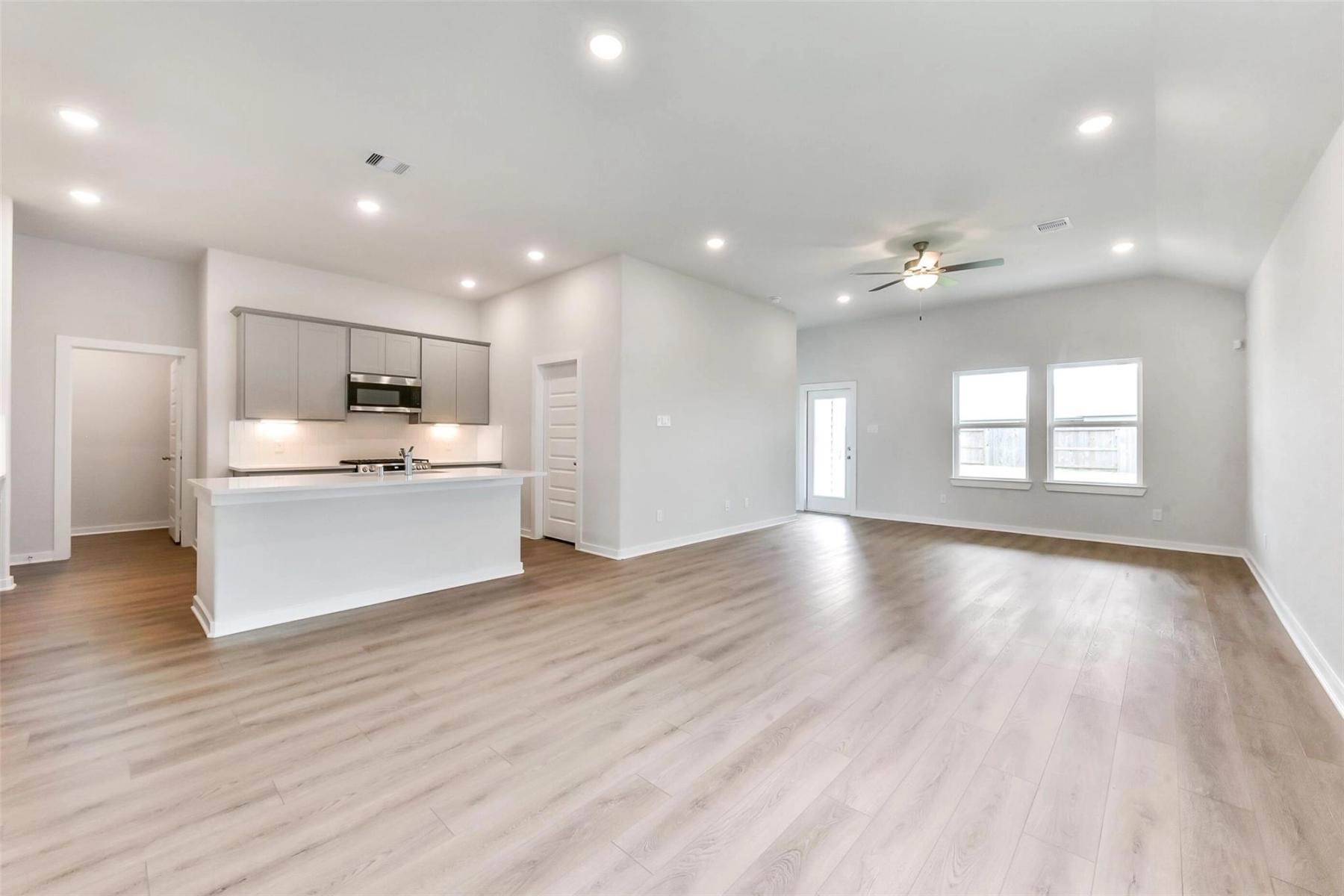 Image 4 of Davidson Homes' New Home at 1814 Homewood Point Lane