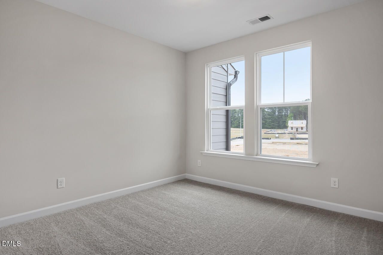 Image 4 of Davidson Homes' New Home at 604 Thatch Lane