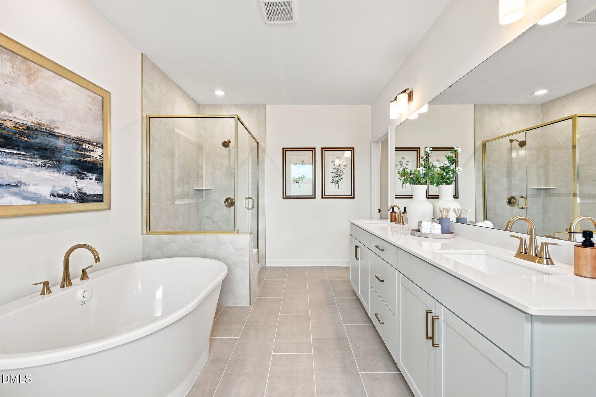 Image 16 of Davidson Homes' New Home at 208 Gallant Pnes Drive