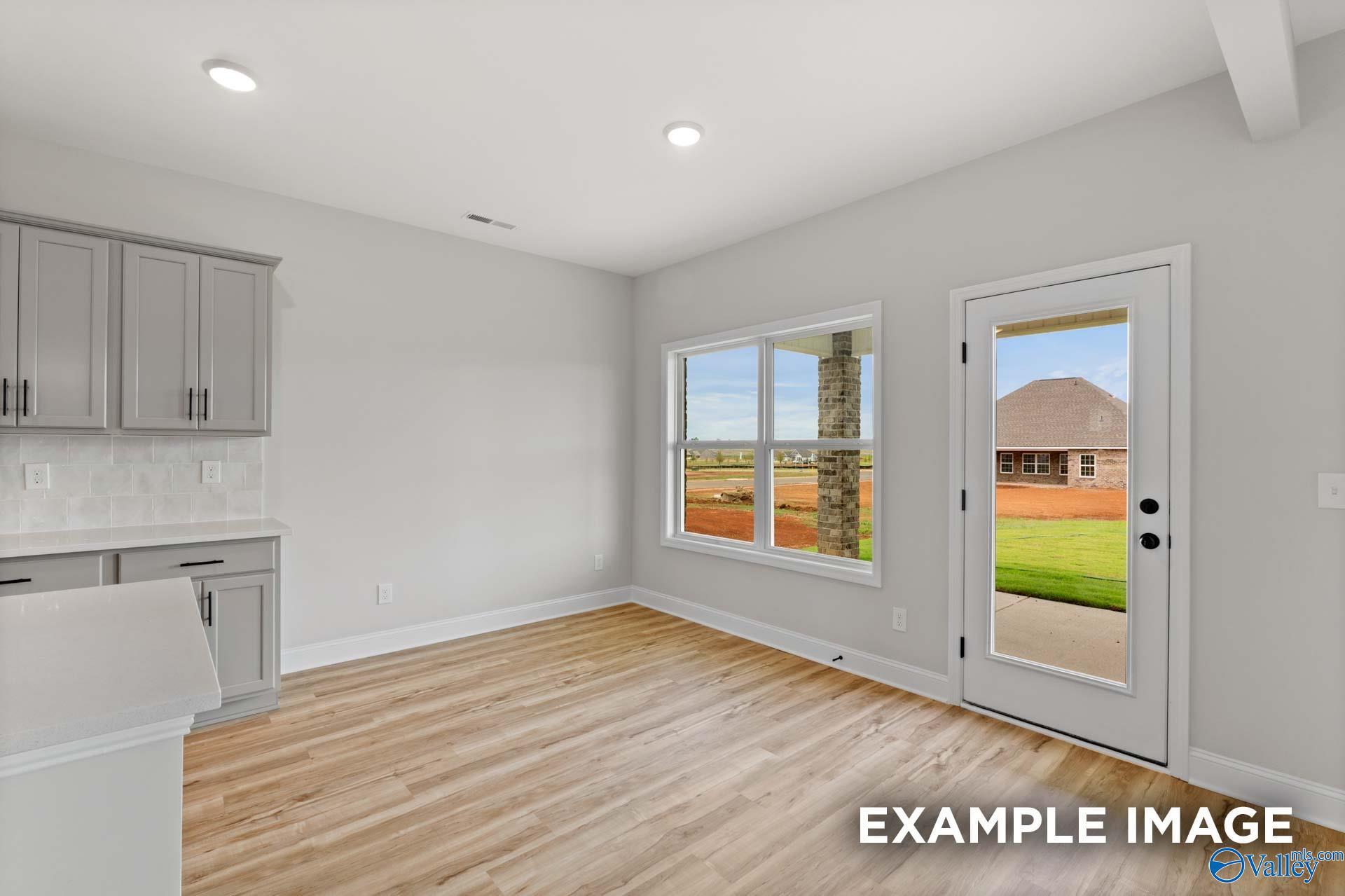 Image 11 of Davidson Homes' New Home at 335 Creek Grove Avenue