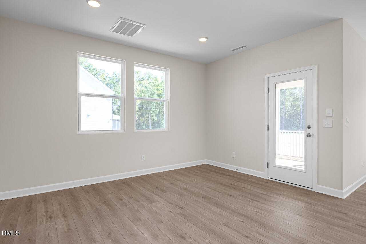 Image 8 of Davidson Homes' New Home at 433 Old Fashioned Way