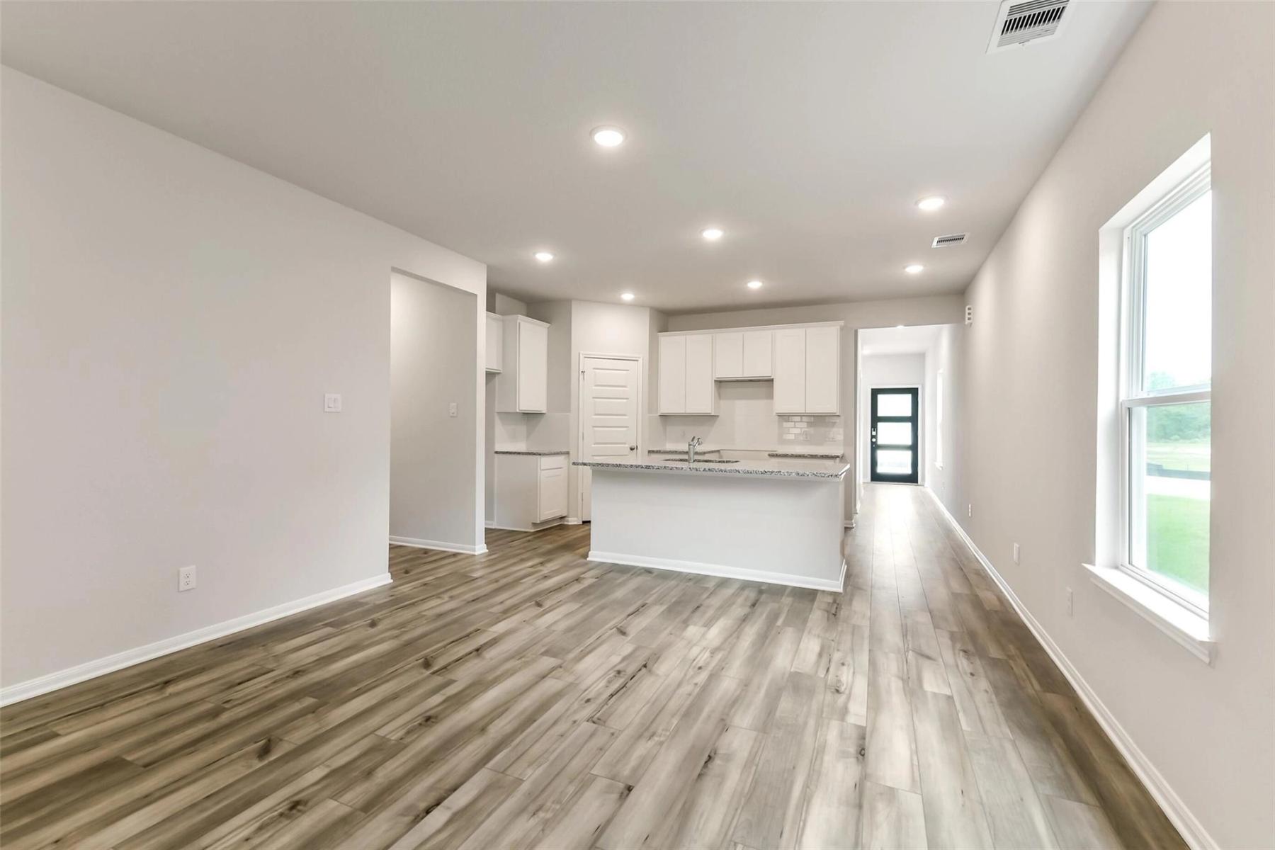 Image 11 of Davidson Homes' New Home at 2105 Caney Creek Lane