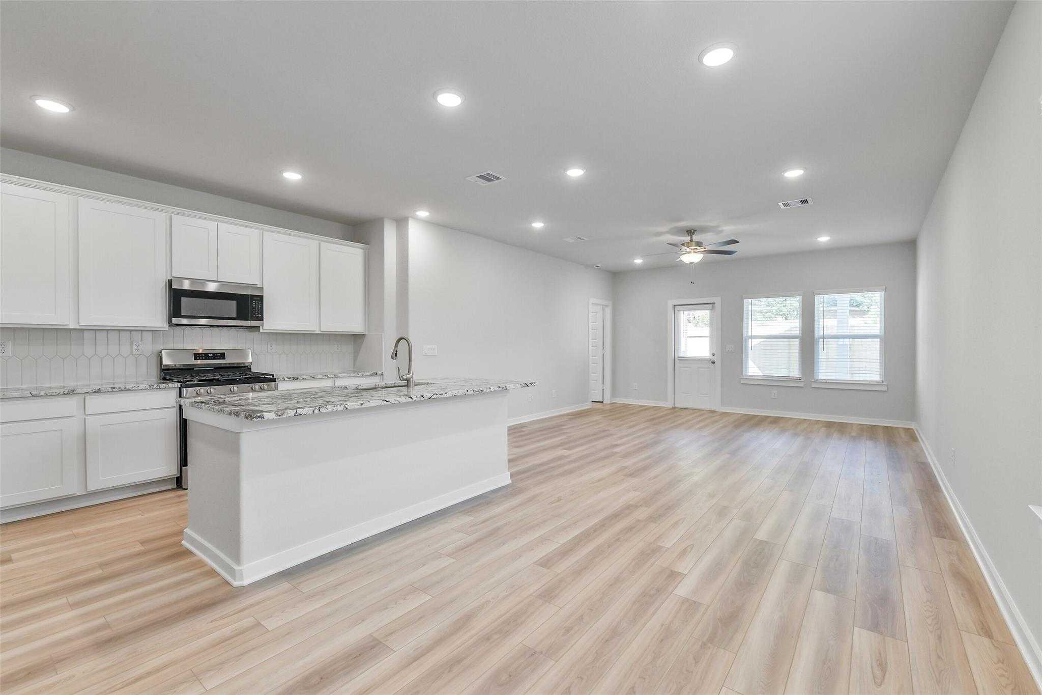 Image 16 of Davidson Homes' New Home at 8546 Blueberry Ash Street