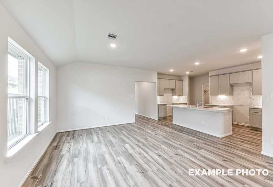 Image 5 of Davidson Homes' The Laguna with 3-Car Garage Floor Plan