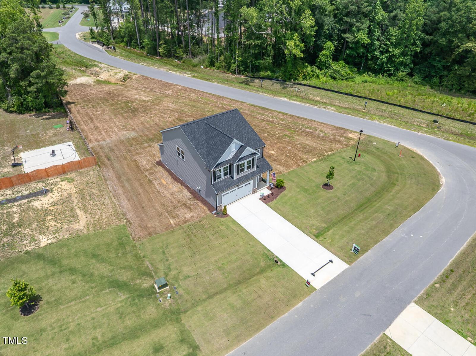 Image 20 of Davidson Homes' New Home at 22 Van Winkle Street