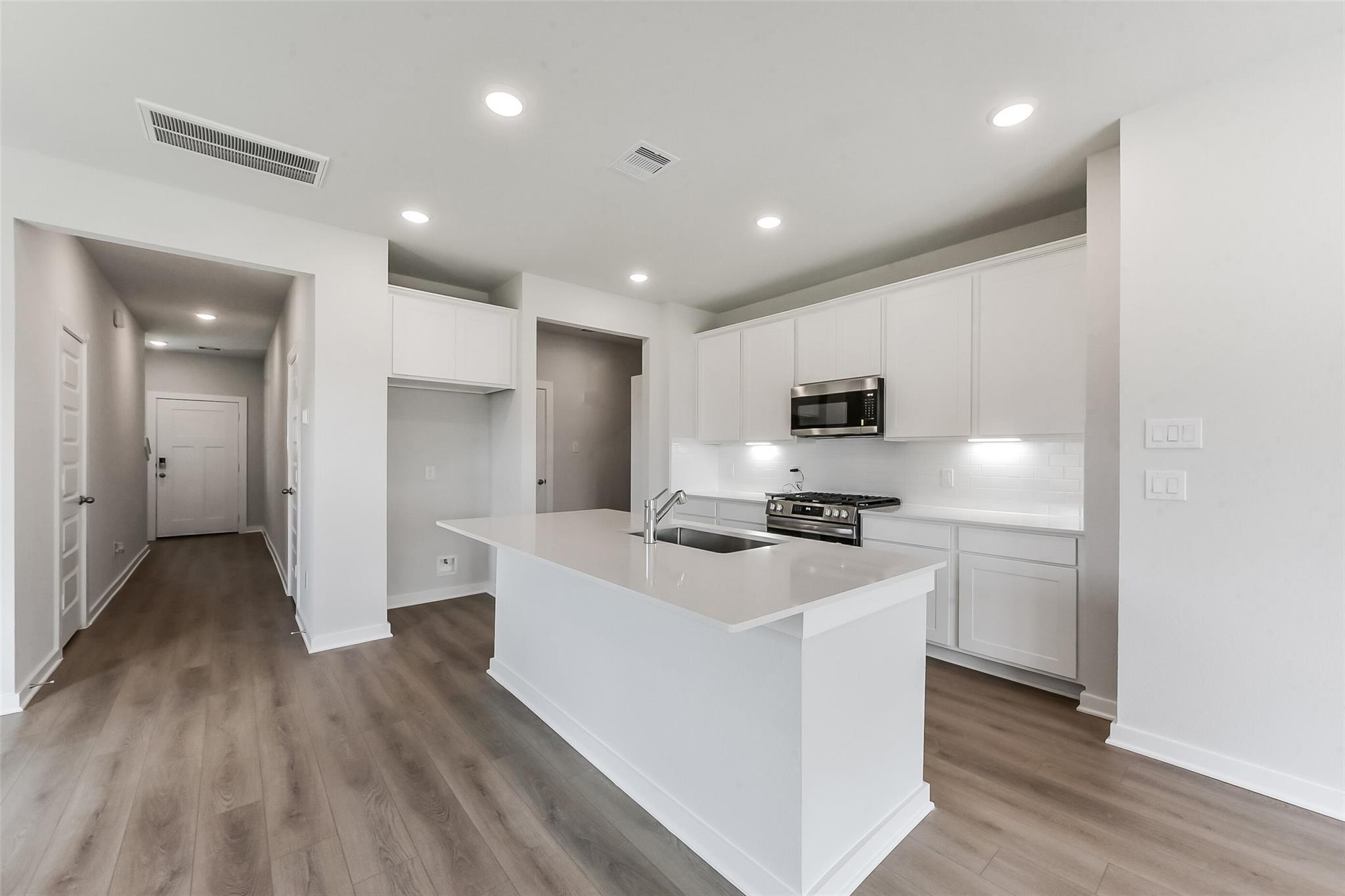 Image 2 of Davidson Homes' New Home at 1982 Brookpointe Lane