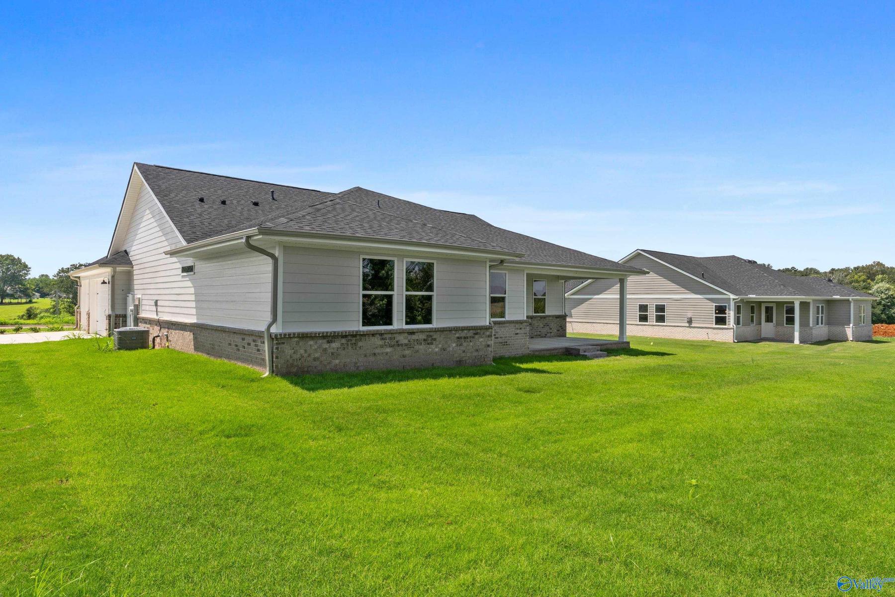 Image 26 of Davidson Homes' New Home at 207 Applewood Court