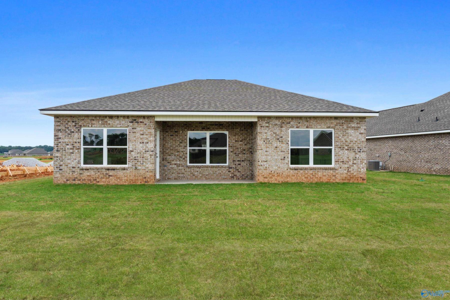 Image 15 of Davidson Homes' New Home at 154 Heritage Lakes Boulevard