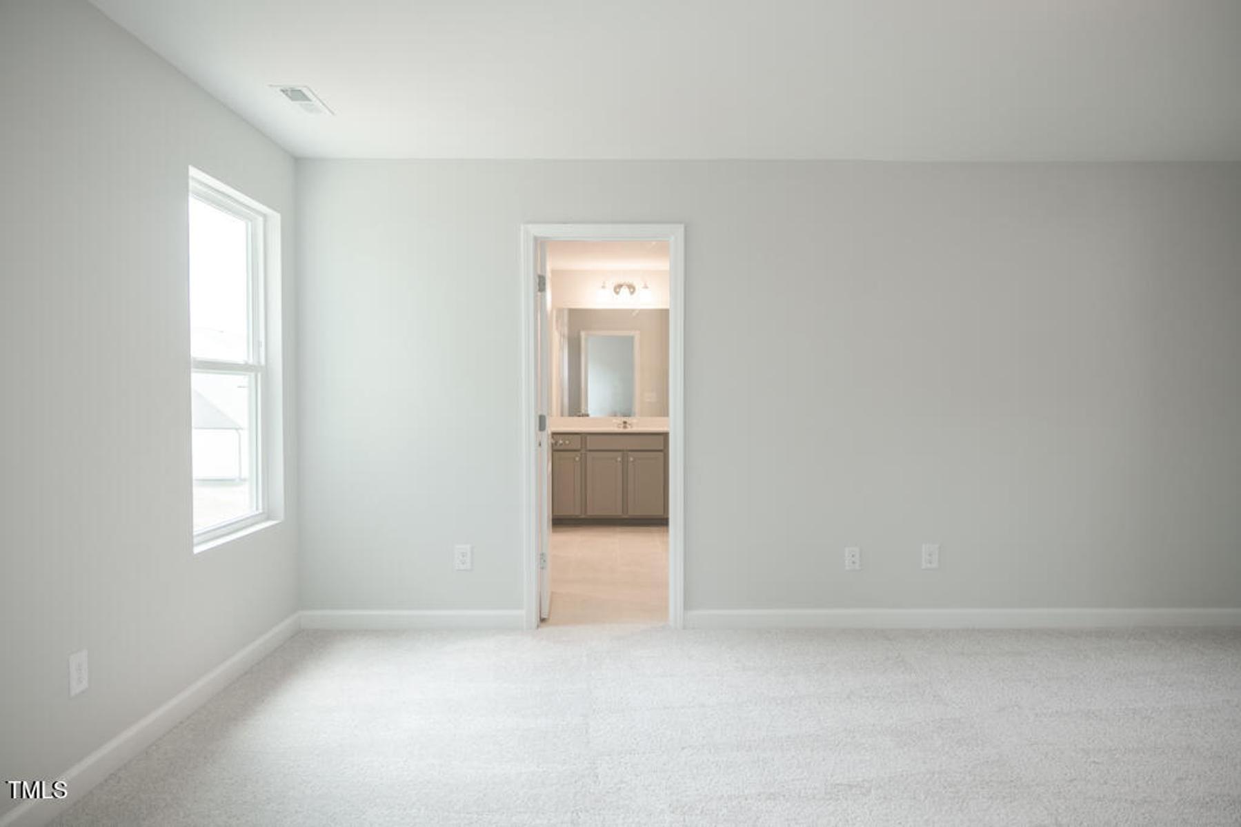 Image 19 of Davidson Homes' New Home at 277 Gregory Village Drive