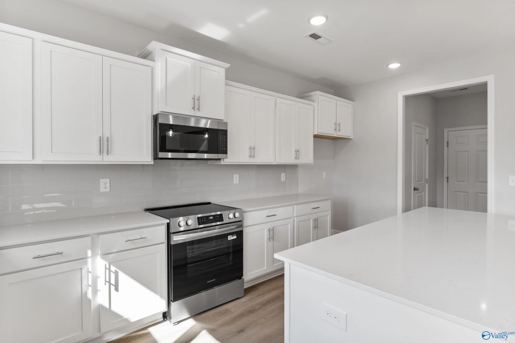 Image 15 of Davidson Homes' New Home at 148 Rose Valley Drive