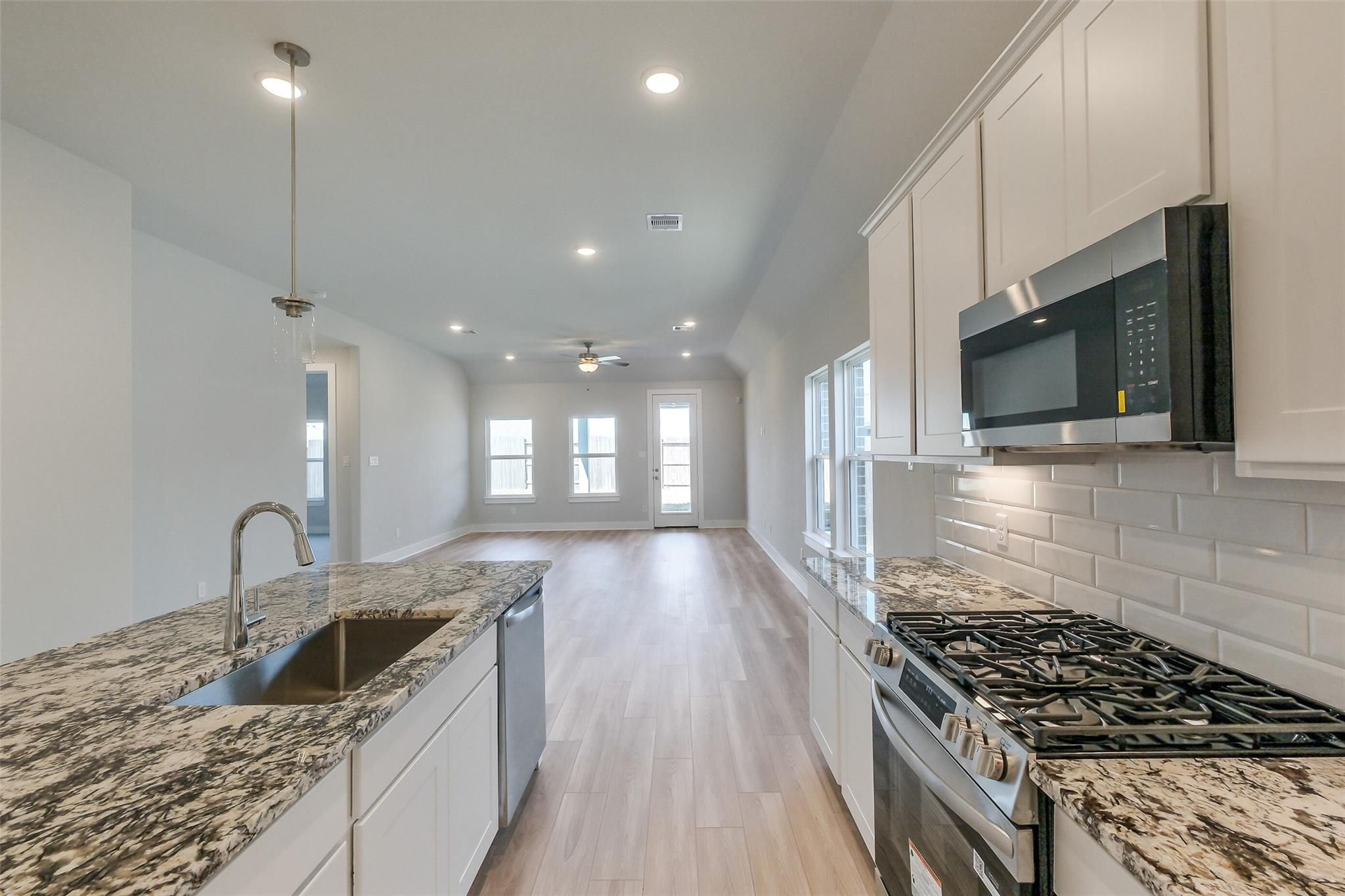 Image 11 of Davidson Homes' New Home at 2549 Allegretto Sea Drive