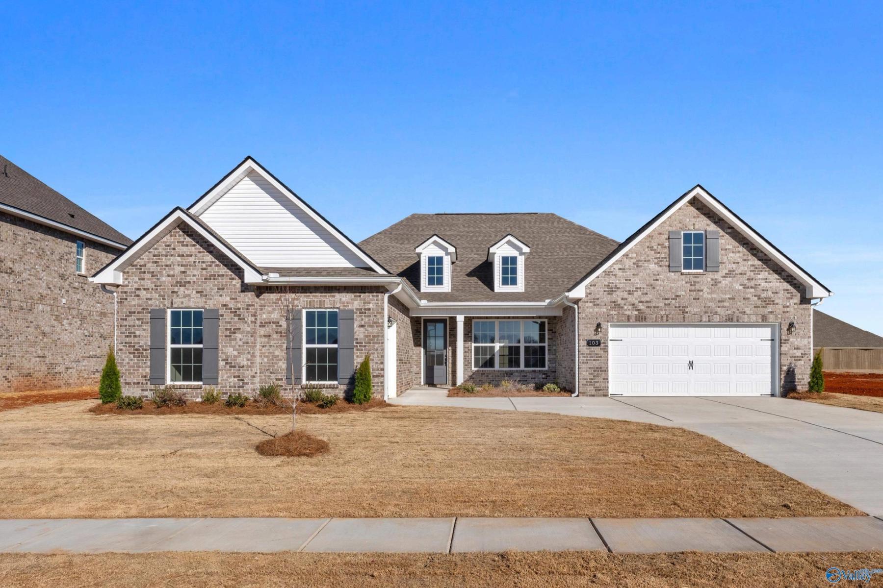 Image 2 of Davidson Homes' New Home at 107 Summer Creek Drive
