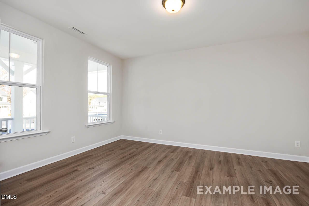 Image 10 of Davidson Homes' New Home at 323 Queensferrry Lane