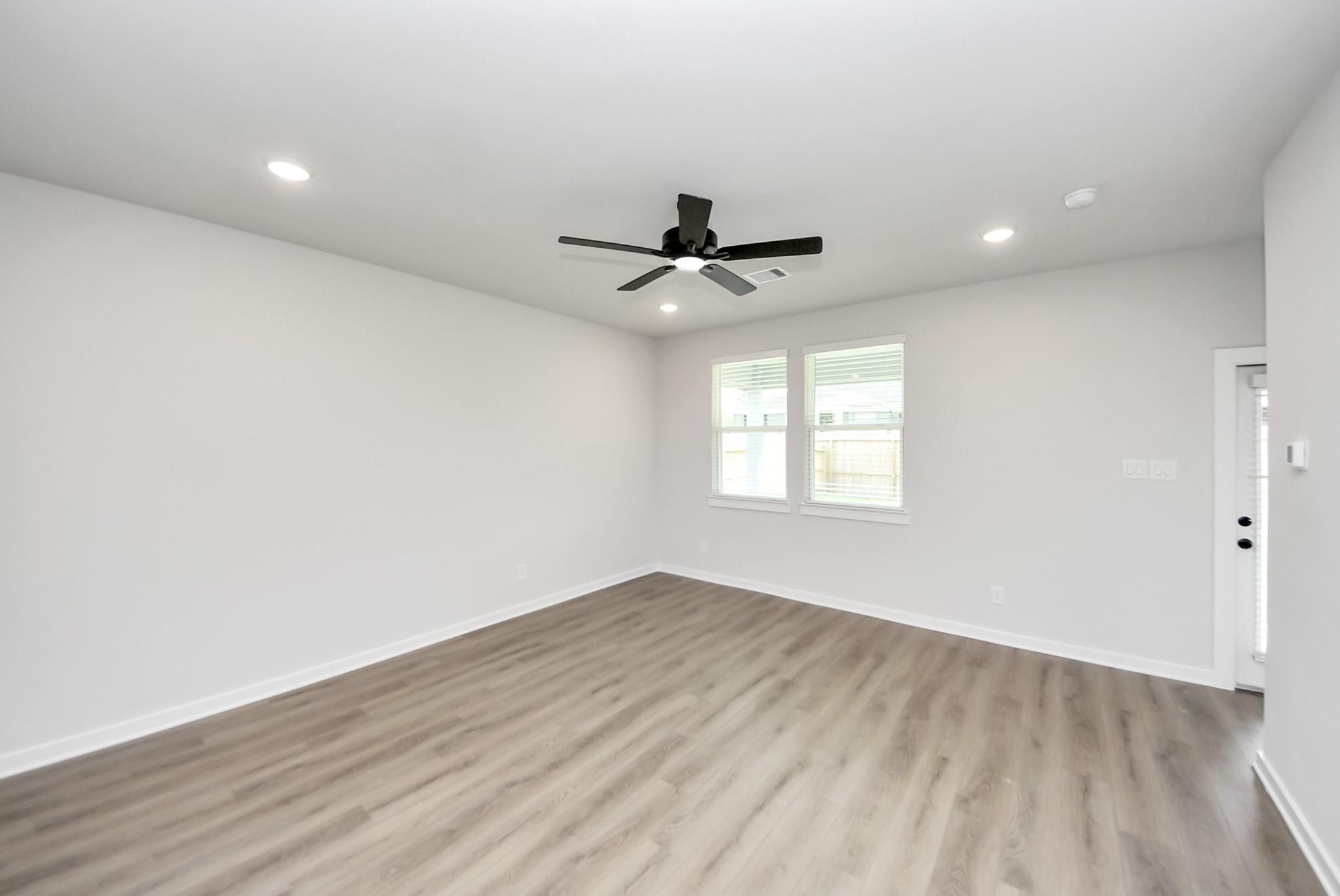 Image 21 of Davidson Homes' New Home at 247 Southern Sound Drive