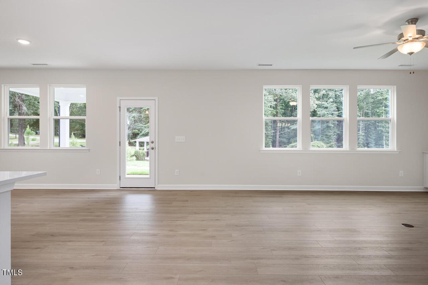Image 10 of Davidson Homes' New Home at 452 Golden Dragonfly Street