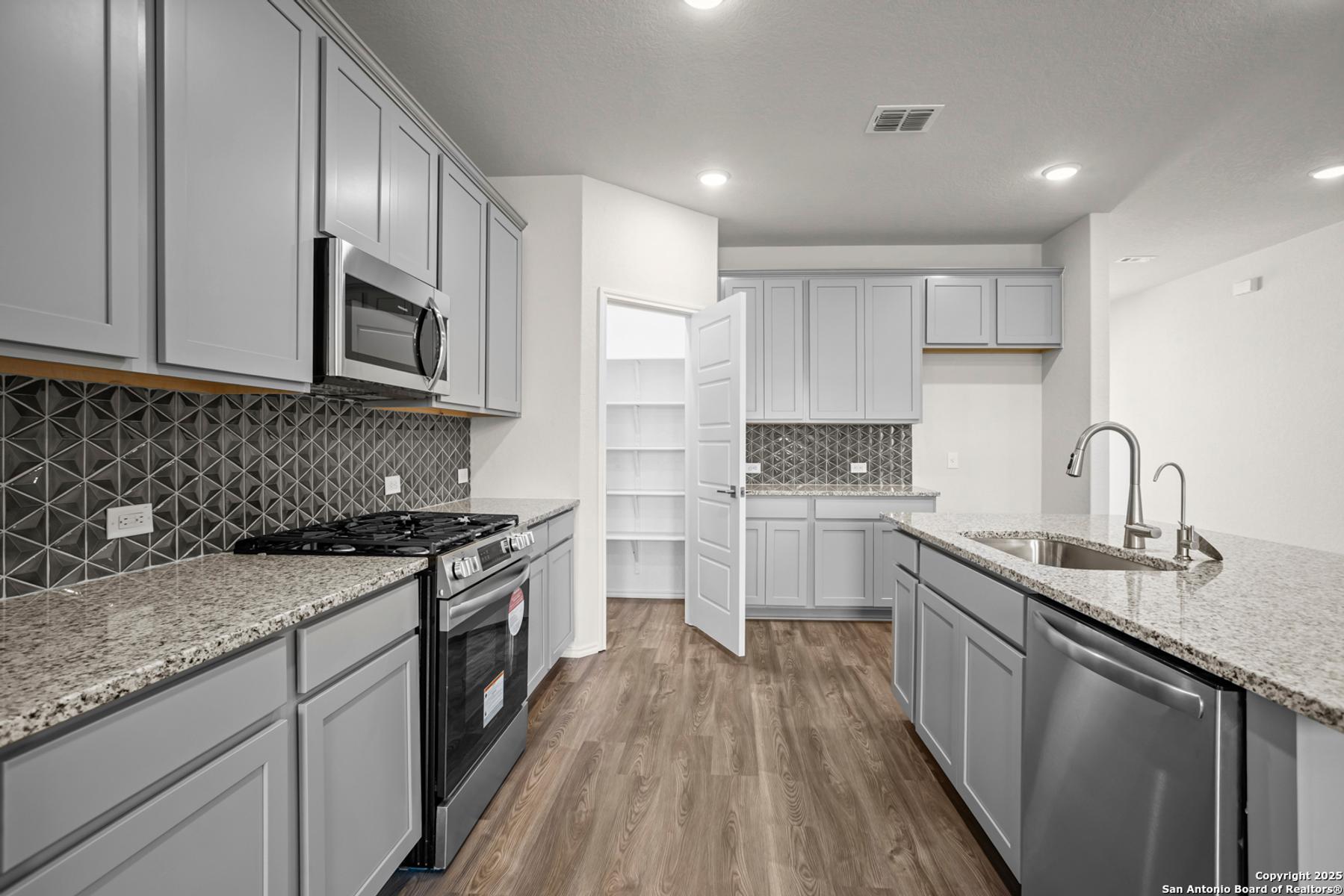Image 13 of Davidson Homes' New Home at 3421 Meteor Night