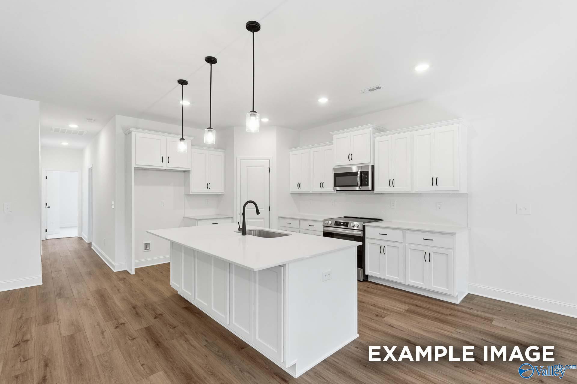 Image 5 of Davidson Homes' New Home at 214 Hidden River Drive