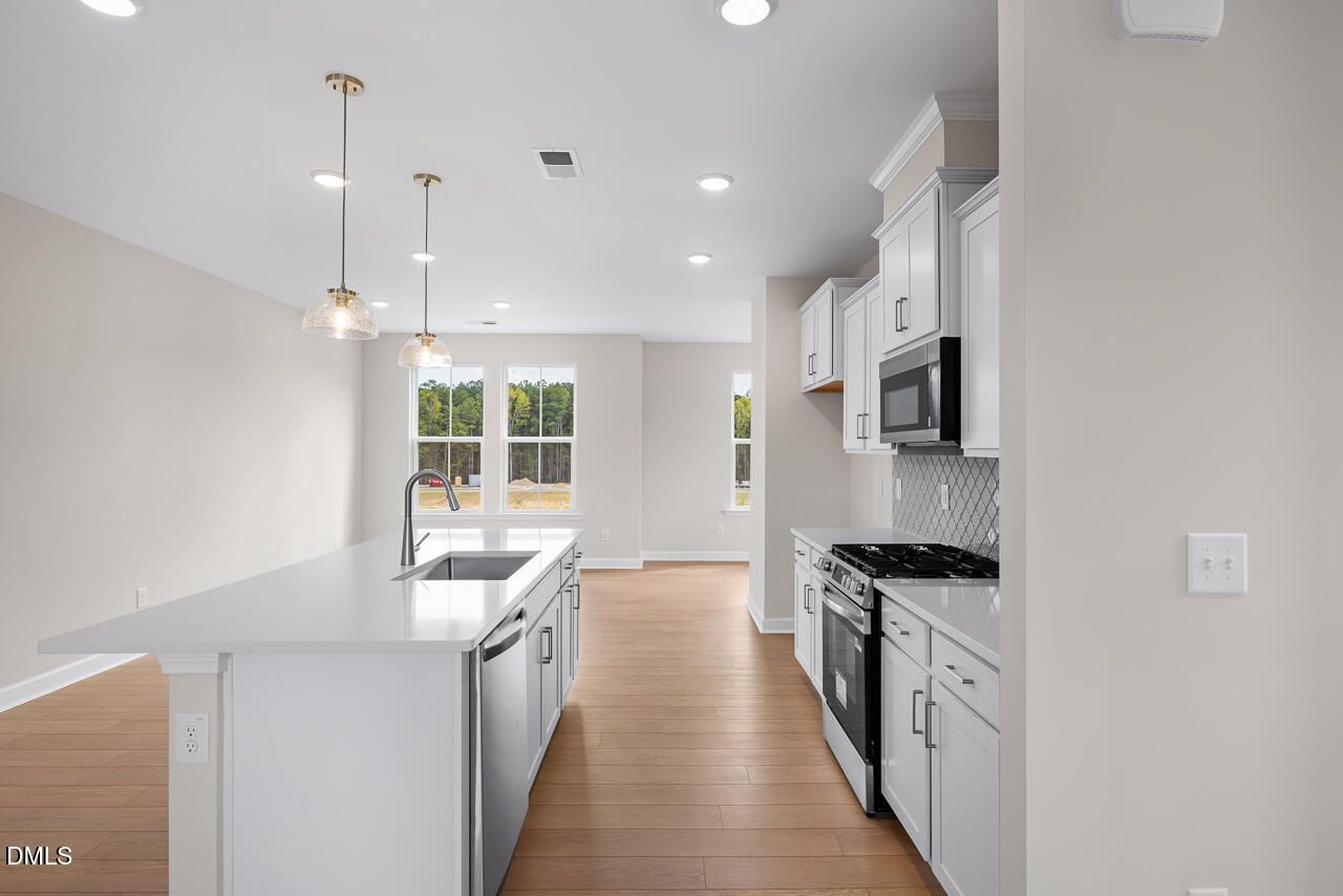 Image 14 of Davidson Homes' New Home at 411 Bahia Drive