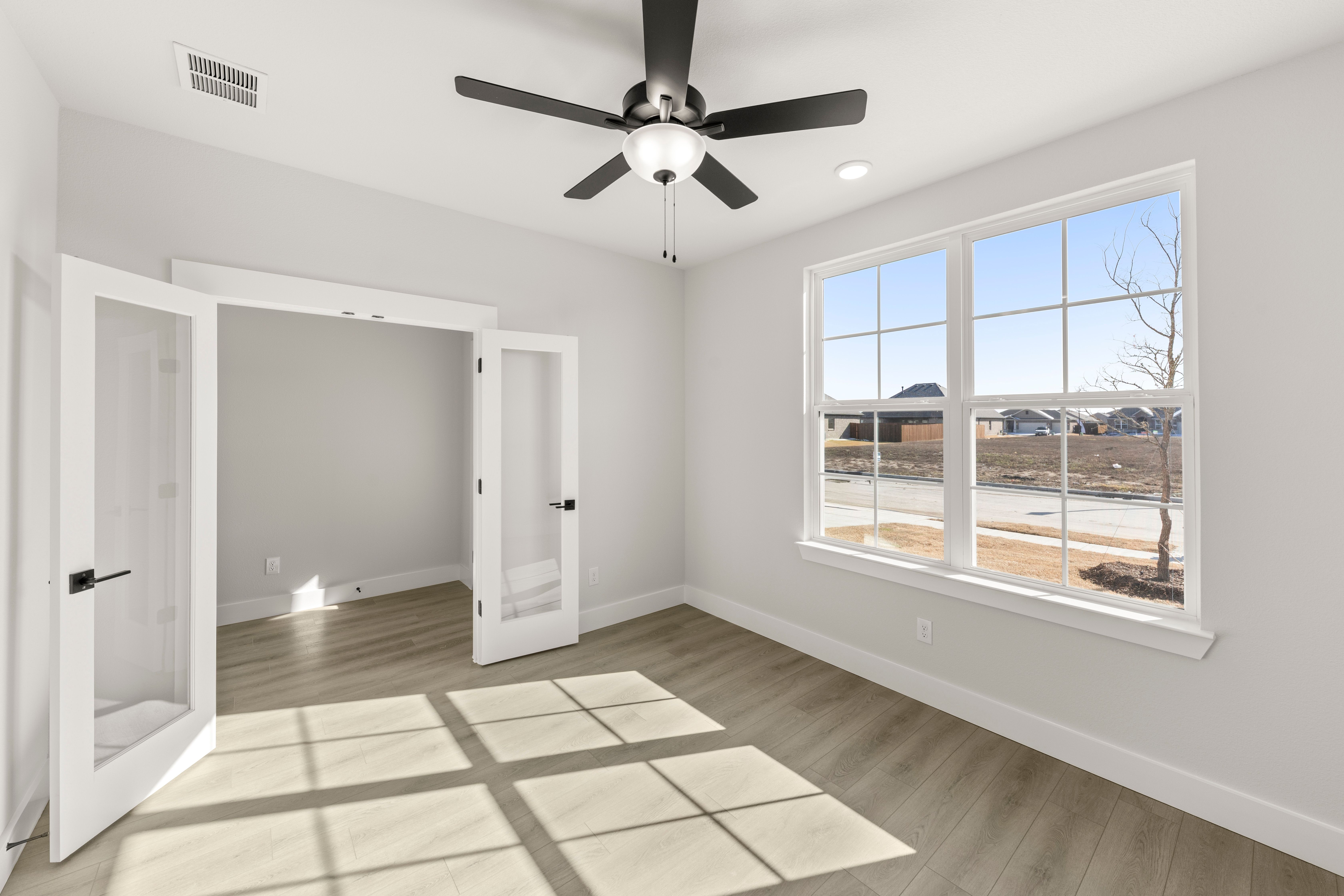 Image 4 of Davidson Homes' New Home at 214 Saddletree Dr