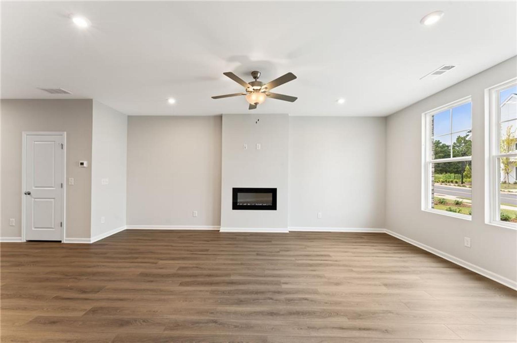 Image 5 of Davidson Homes' New Home at 491 Crown Drive