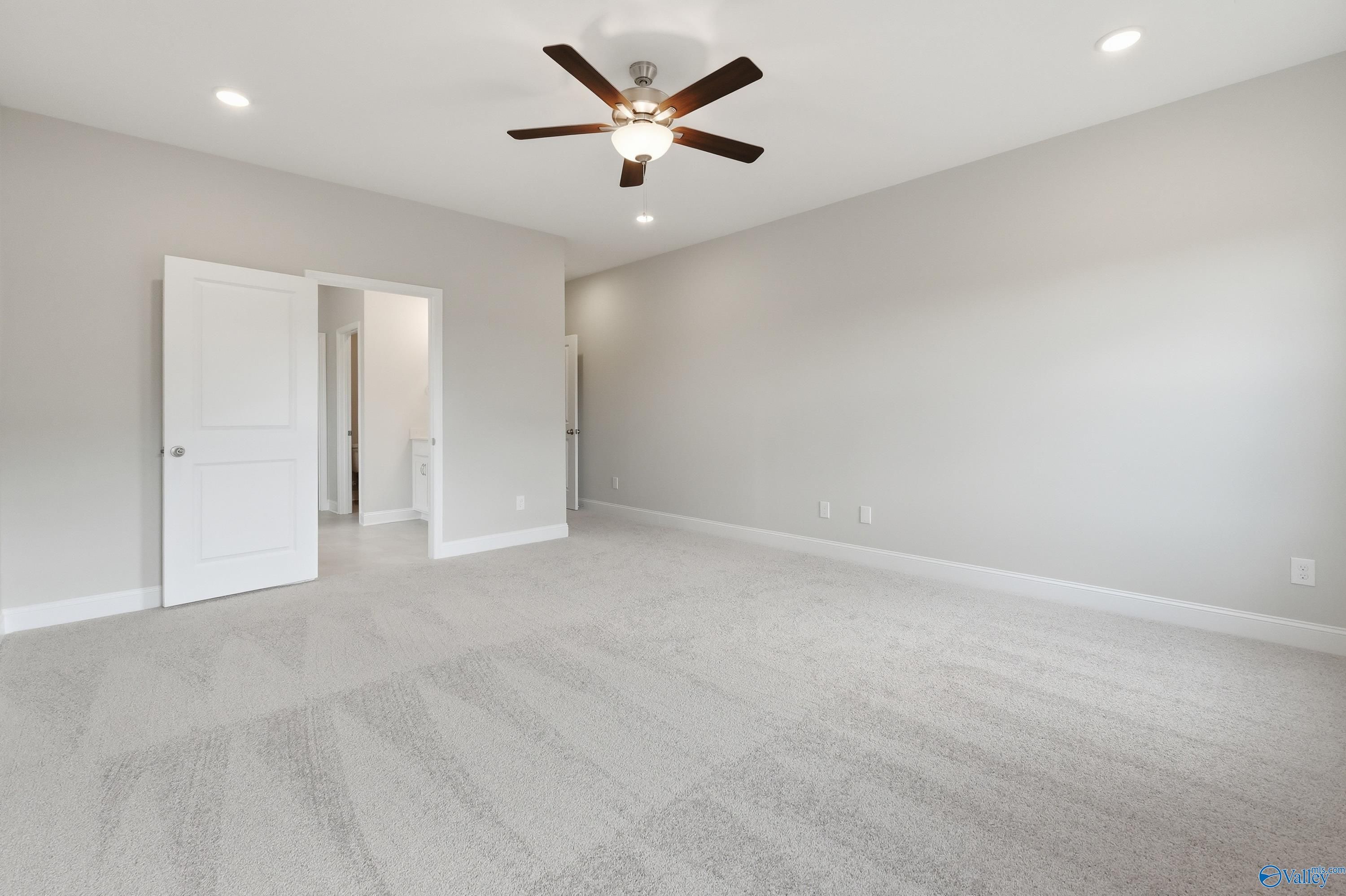 Image 12 of Davidson Homes' New Home at 100 Lucy Lynn Boulevard