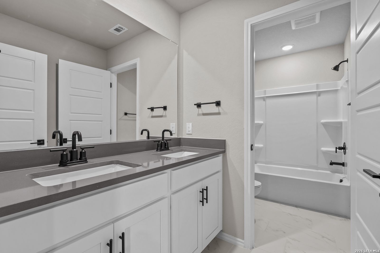 Image 28 of Davidson Homes' New Home at 10502 Briceway Fall