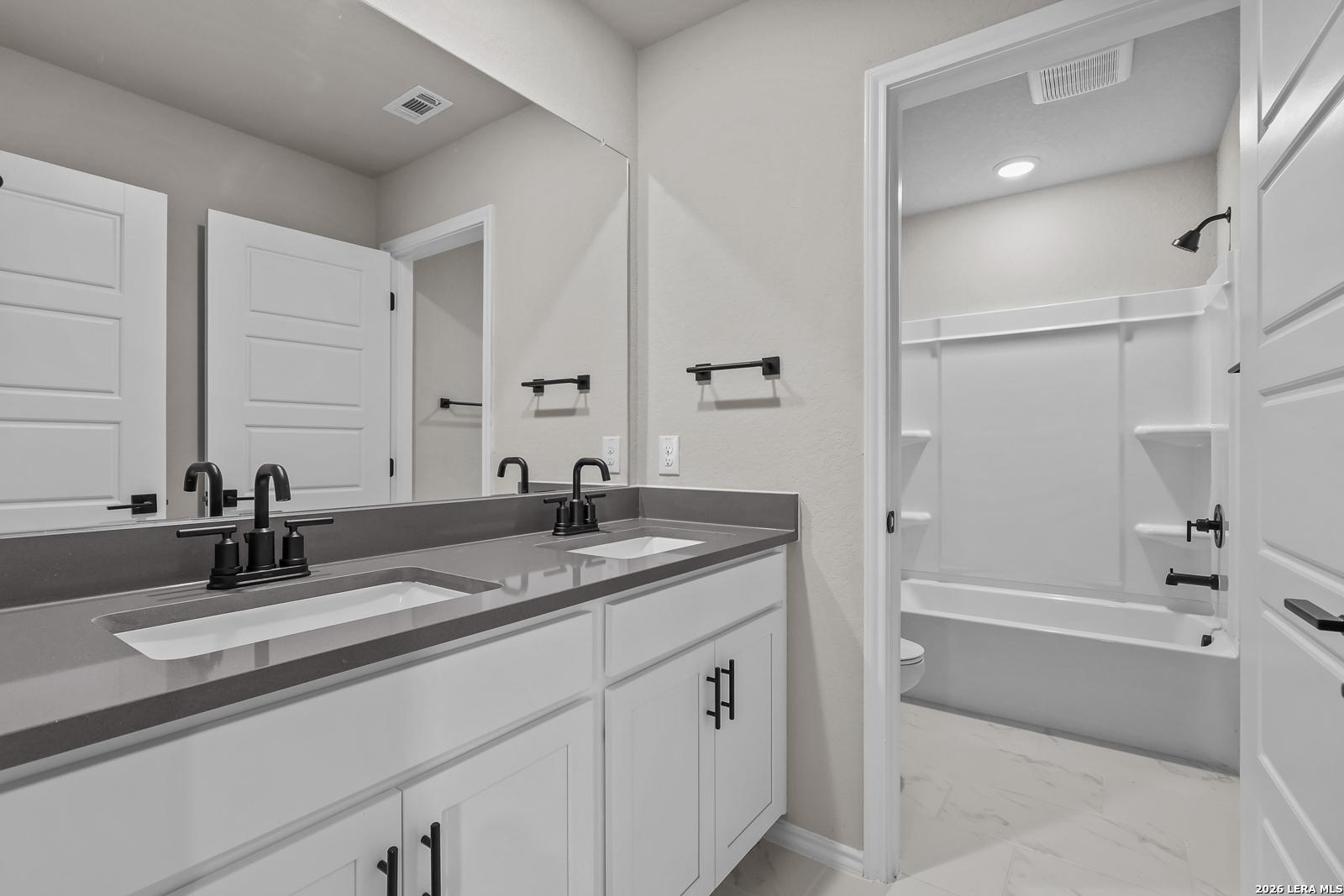 Image 28 of Davidson Homes' New Home at 10502 Briceway Fall