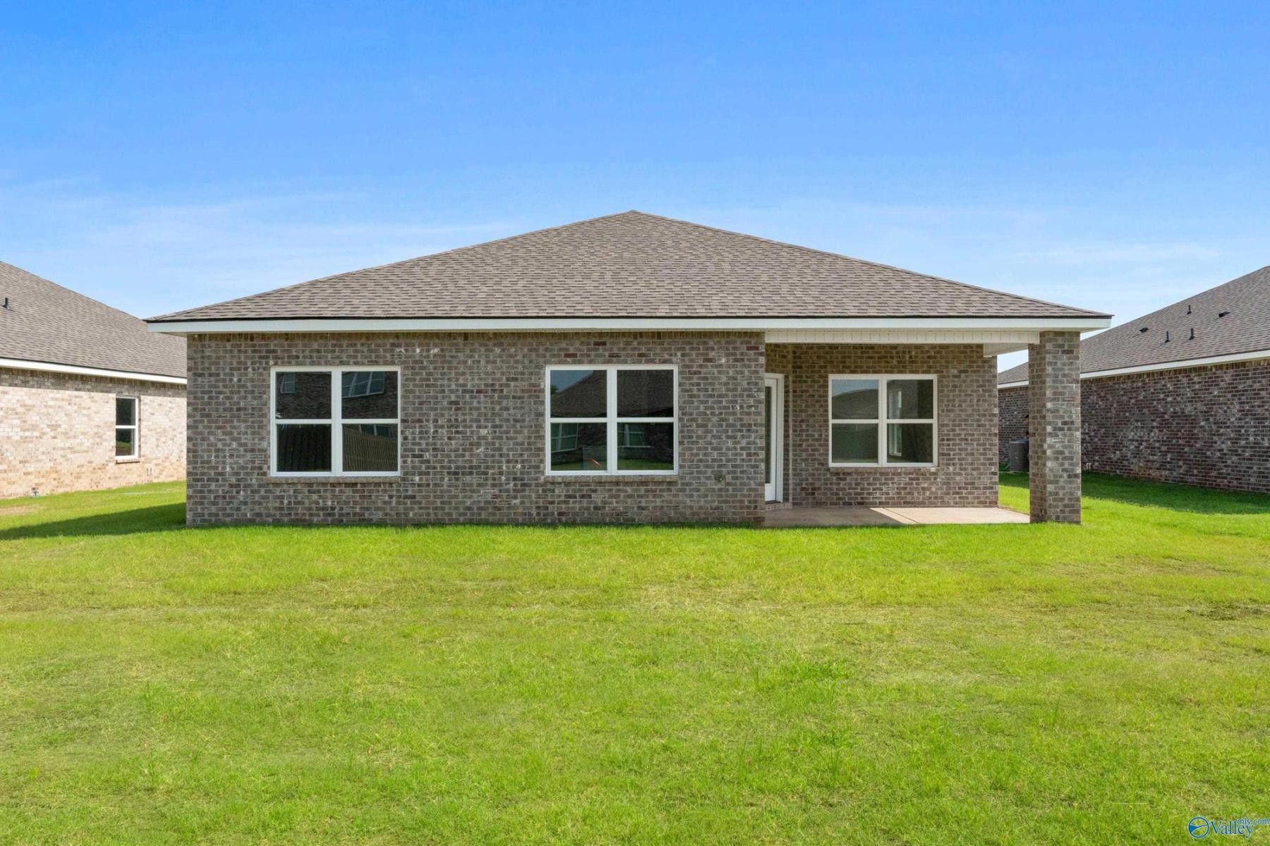 Image 32 of Davidson Homes' New Home at 305 Keller Drive