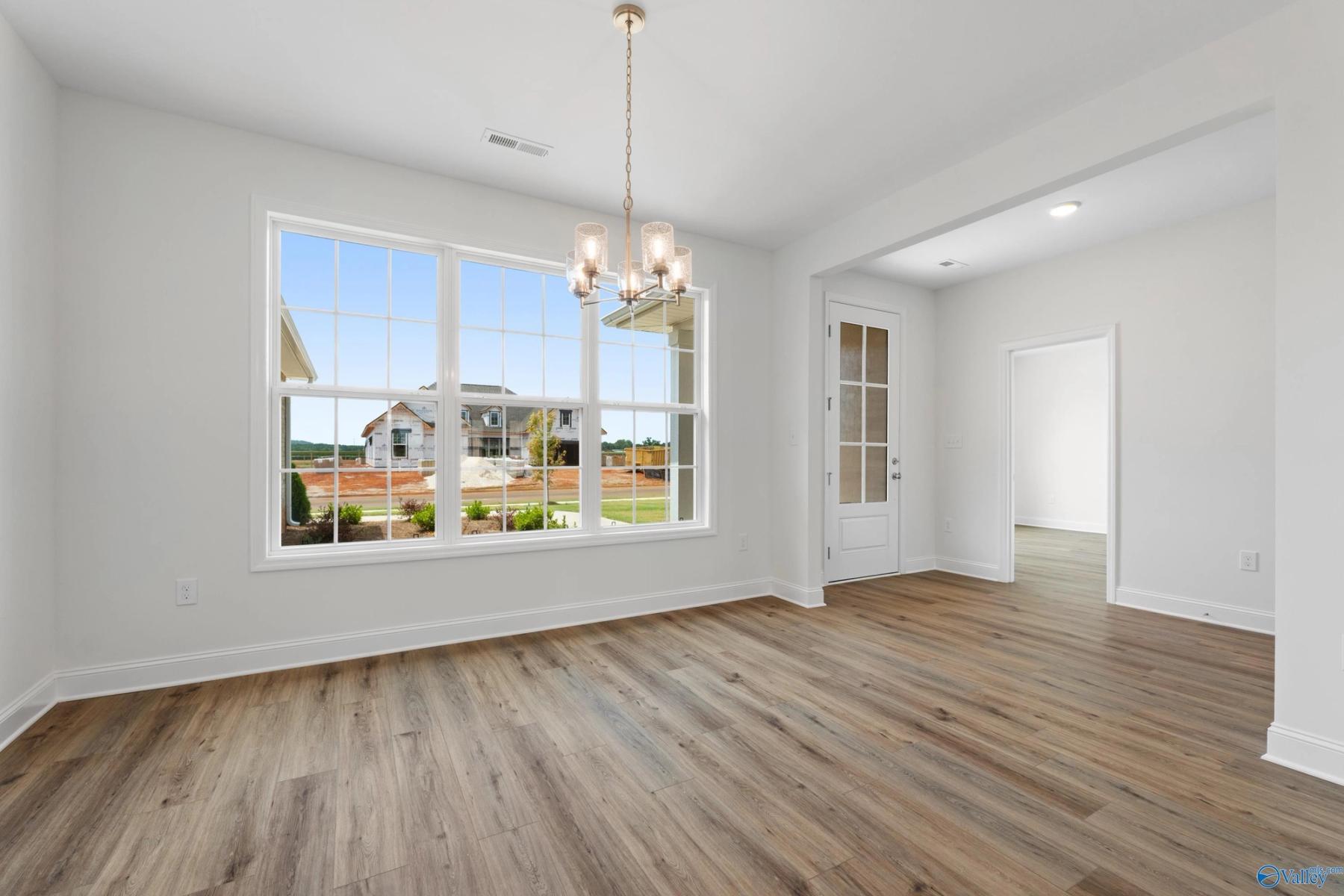 Image 9 of Davidson Homes' New Home at 213 Kendall Farms Boulevard